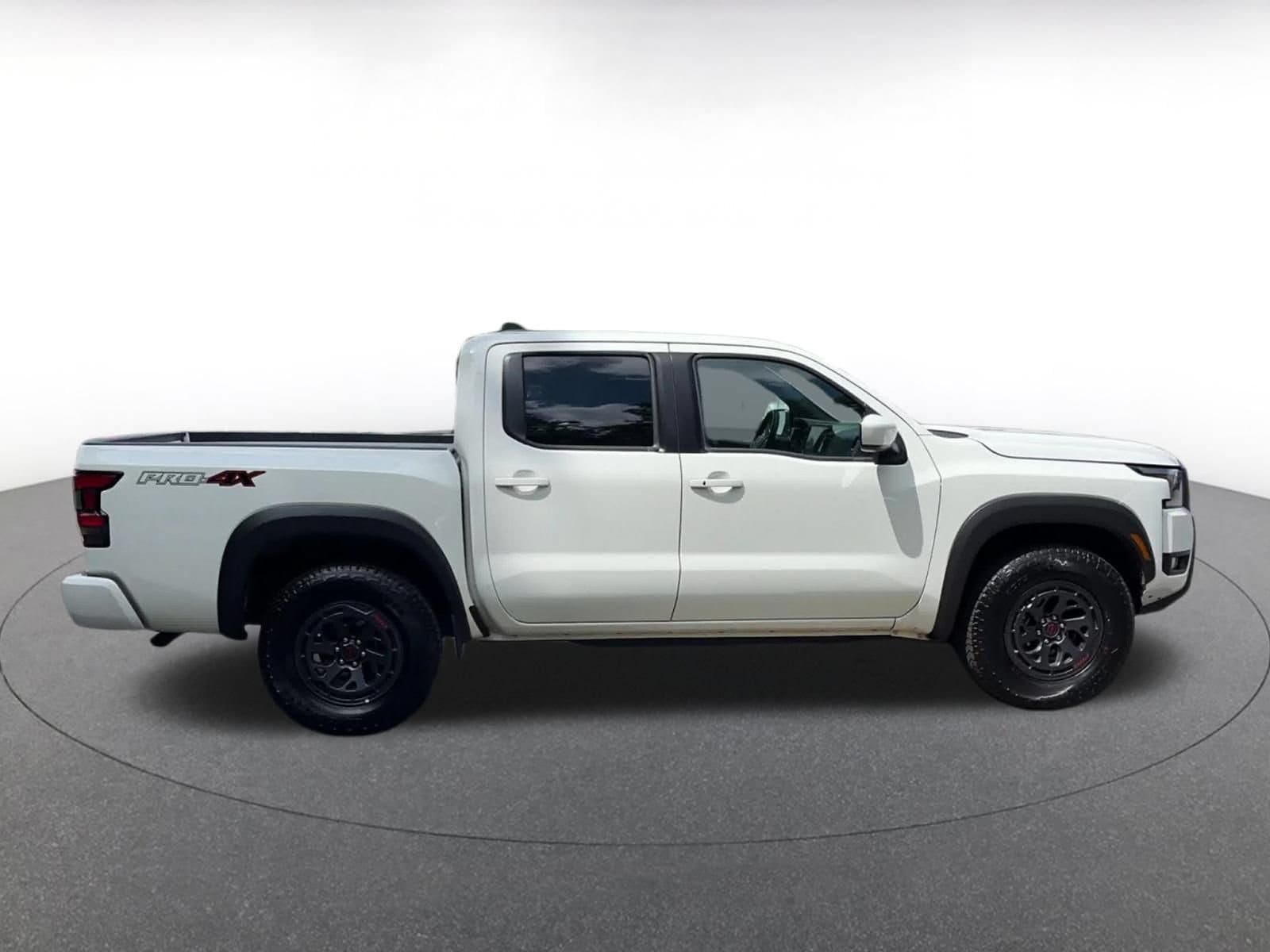 Thumbnail: 2026 Nissan Frontier - 16