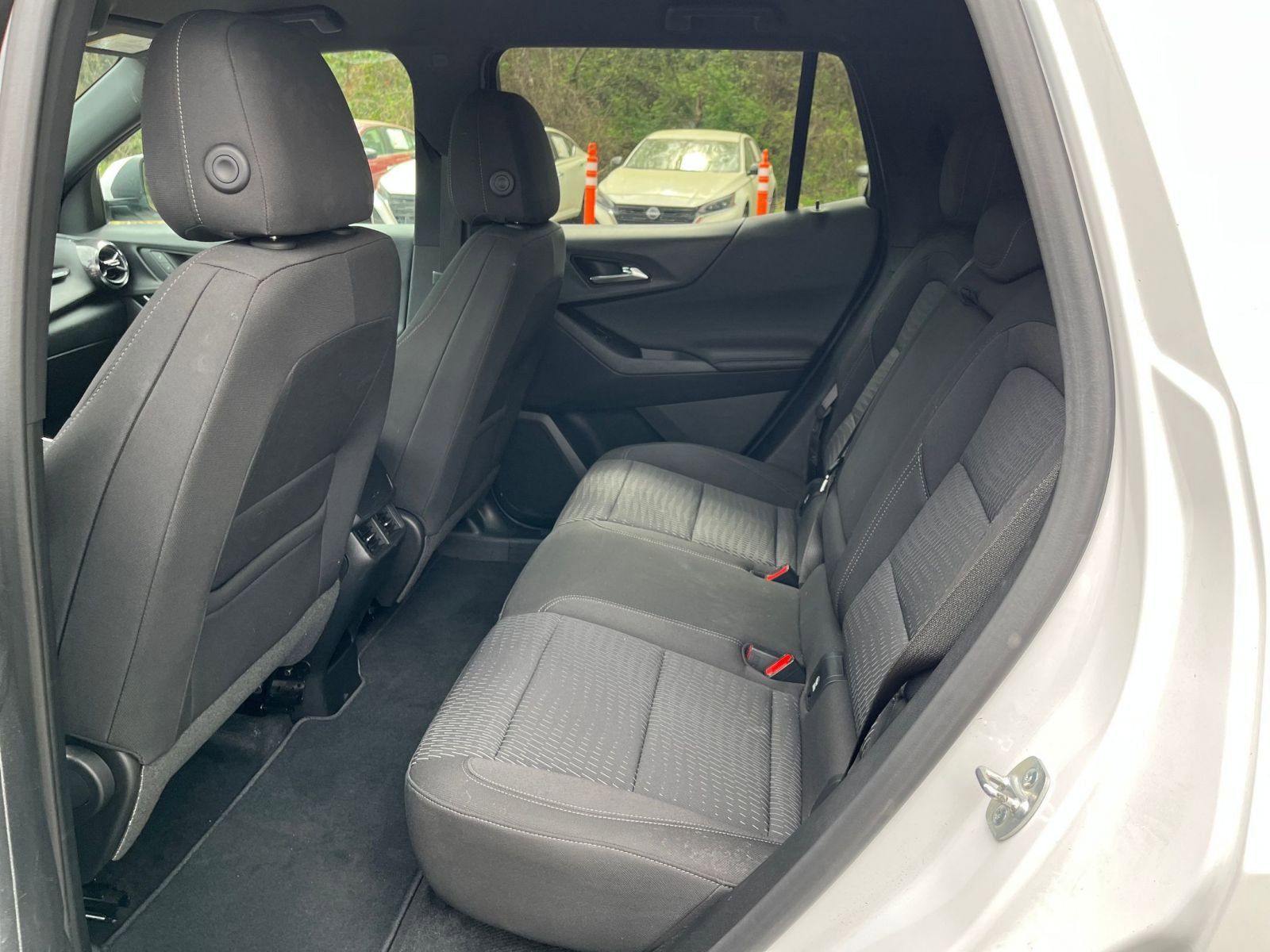 Thumbnail: 2025 Chevrolet Equinox - 25