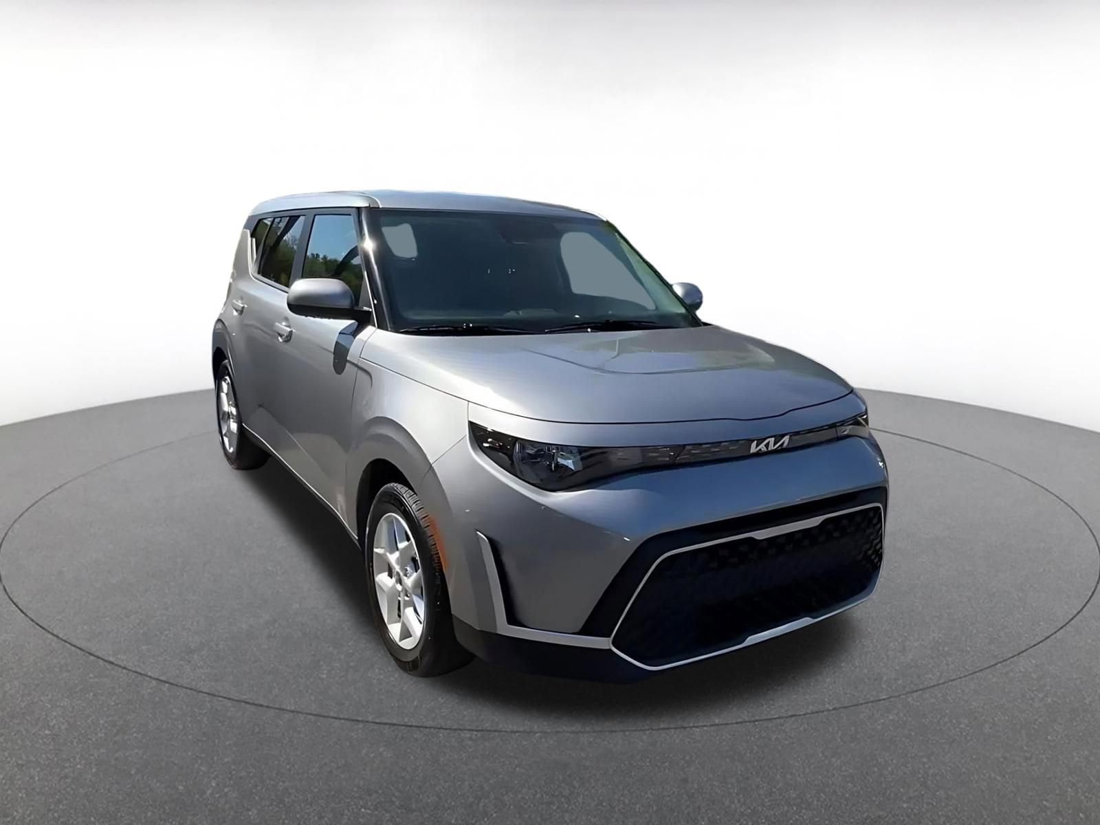 Thumbnail: 2025 Kia Soul - 3