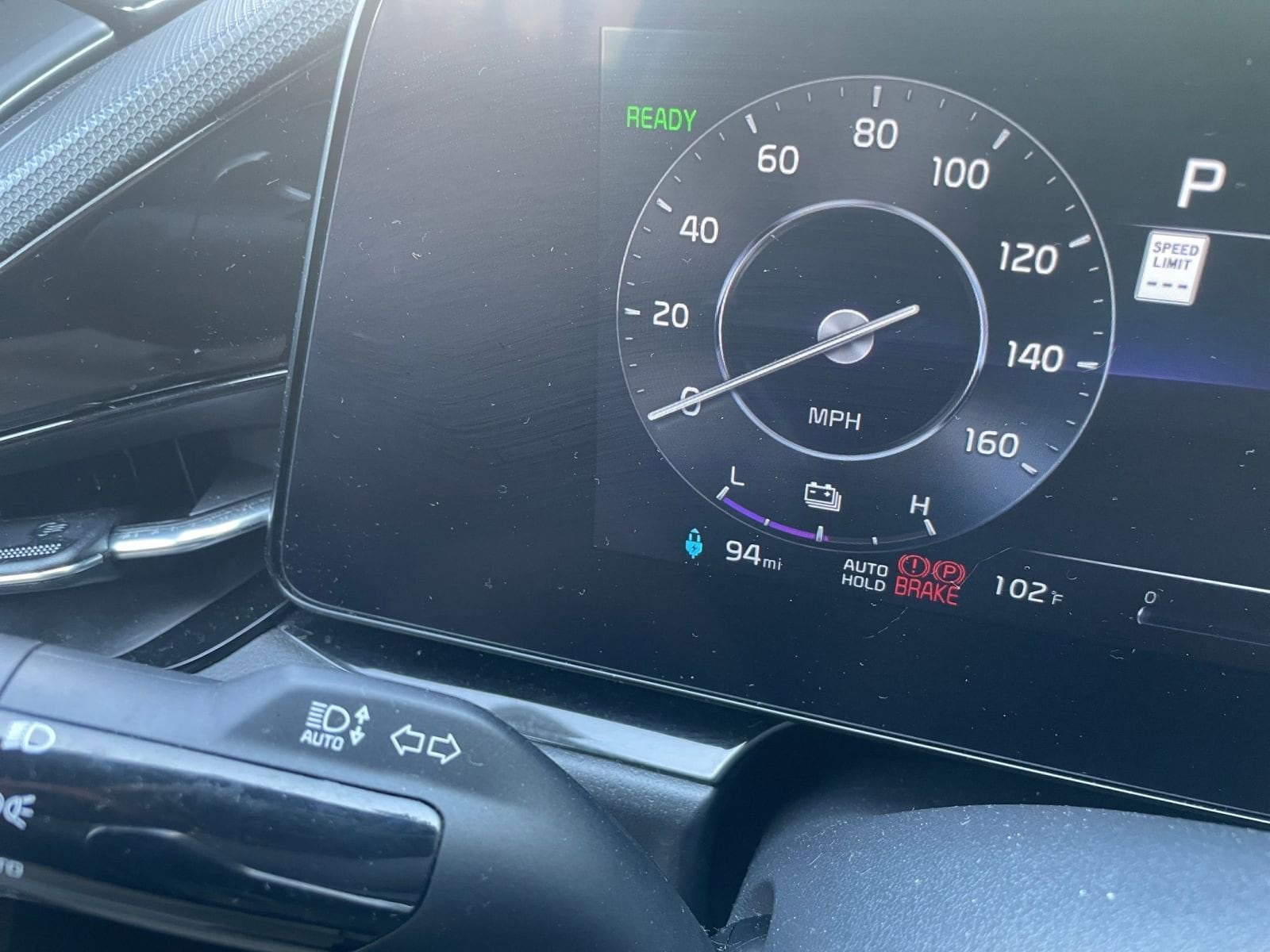 Thumbnail: 2023 Kia Niro - 18