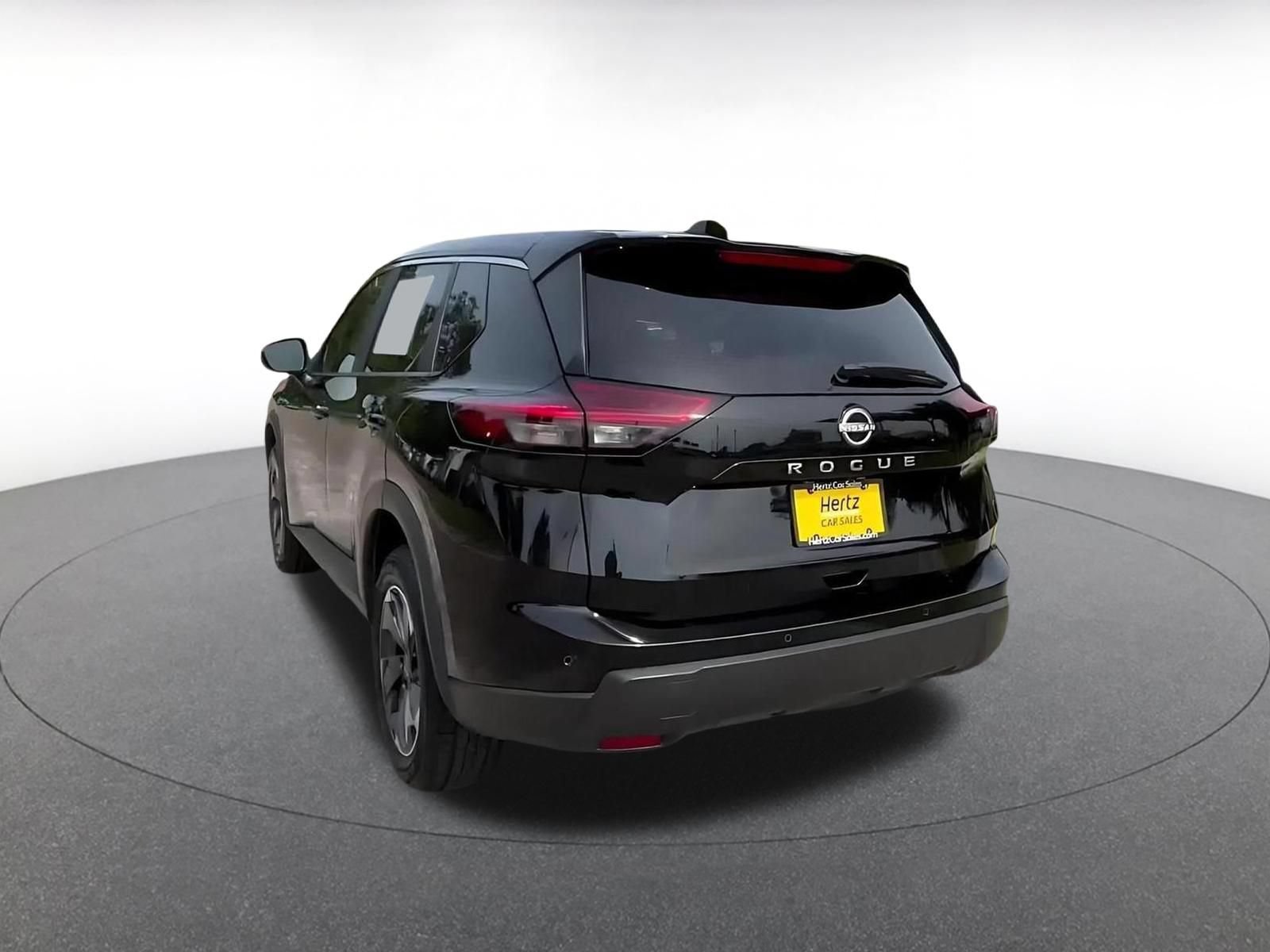 Thumbnail: 2025 Nissan Rogue - 11