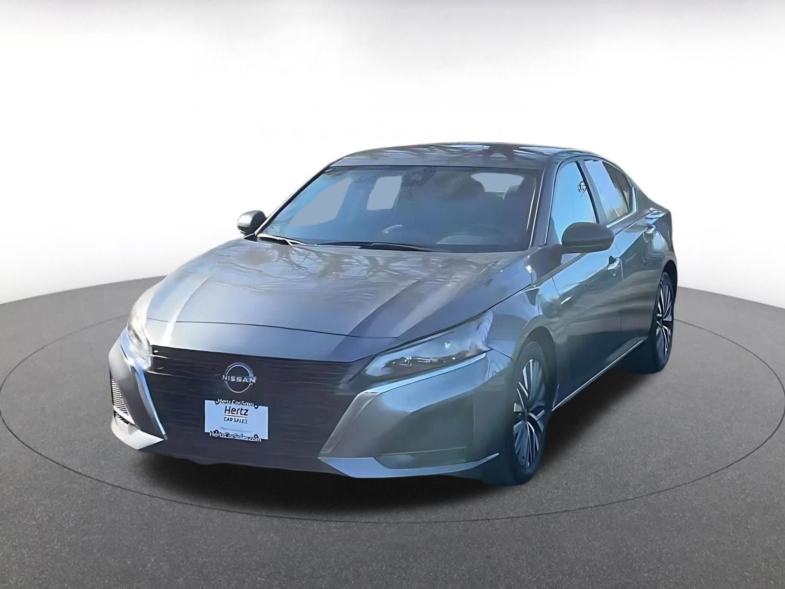Thumbnail: 2025 Nissan Altima - 4