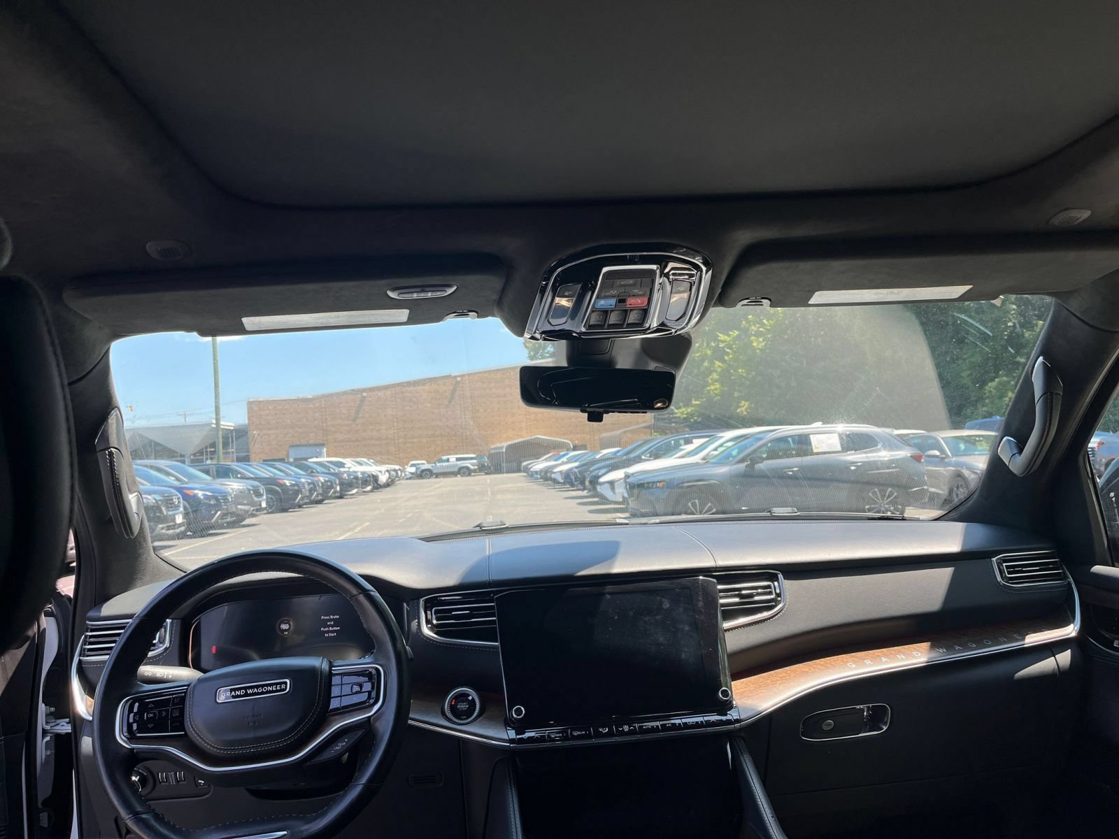 Thumbnail: 2023 Jeep Grand Wagoneer - 33