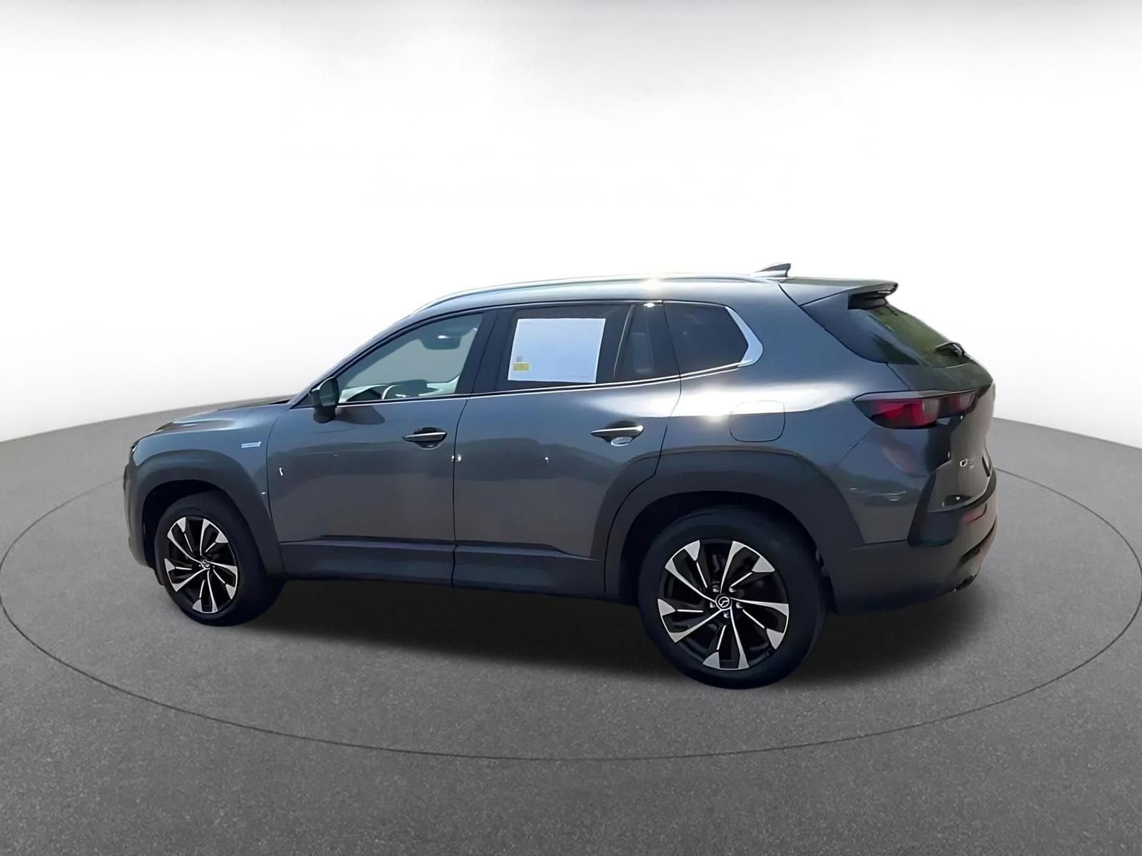 Thumbnail: 2025 Mazda CX-50 - 10