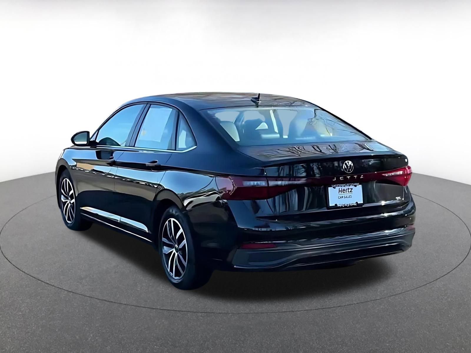 Thumbnail: 2025 Volkswagen Jetta - 11