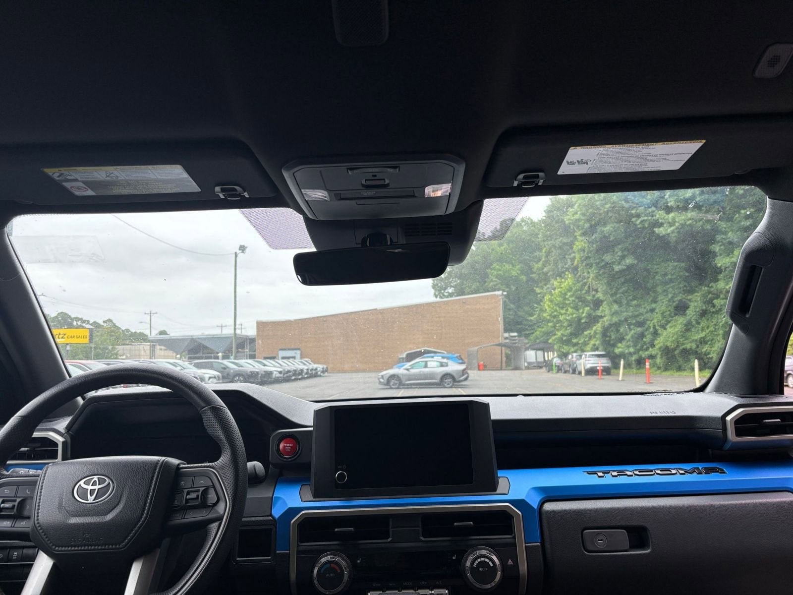 Thumbnail: 2025 Toyota Tacoma - 32
