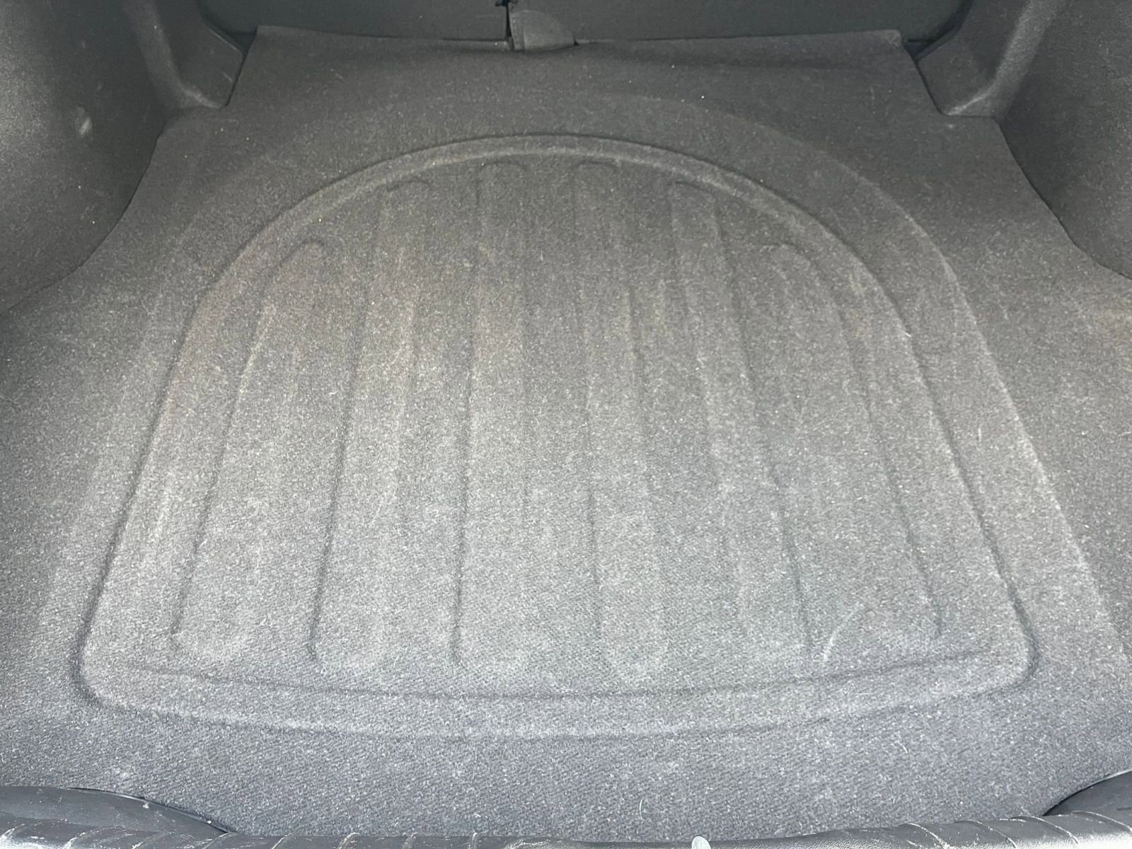 Thumbnail: 2025 Hyundai Elantra - 32