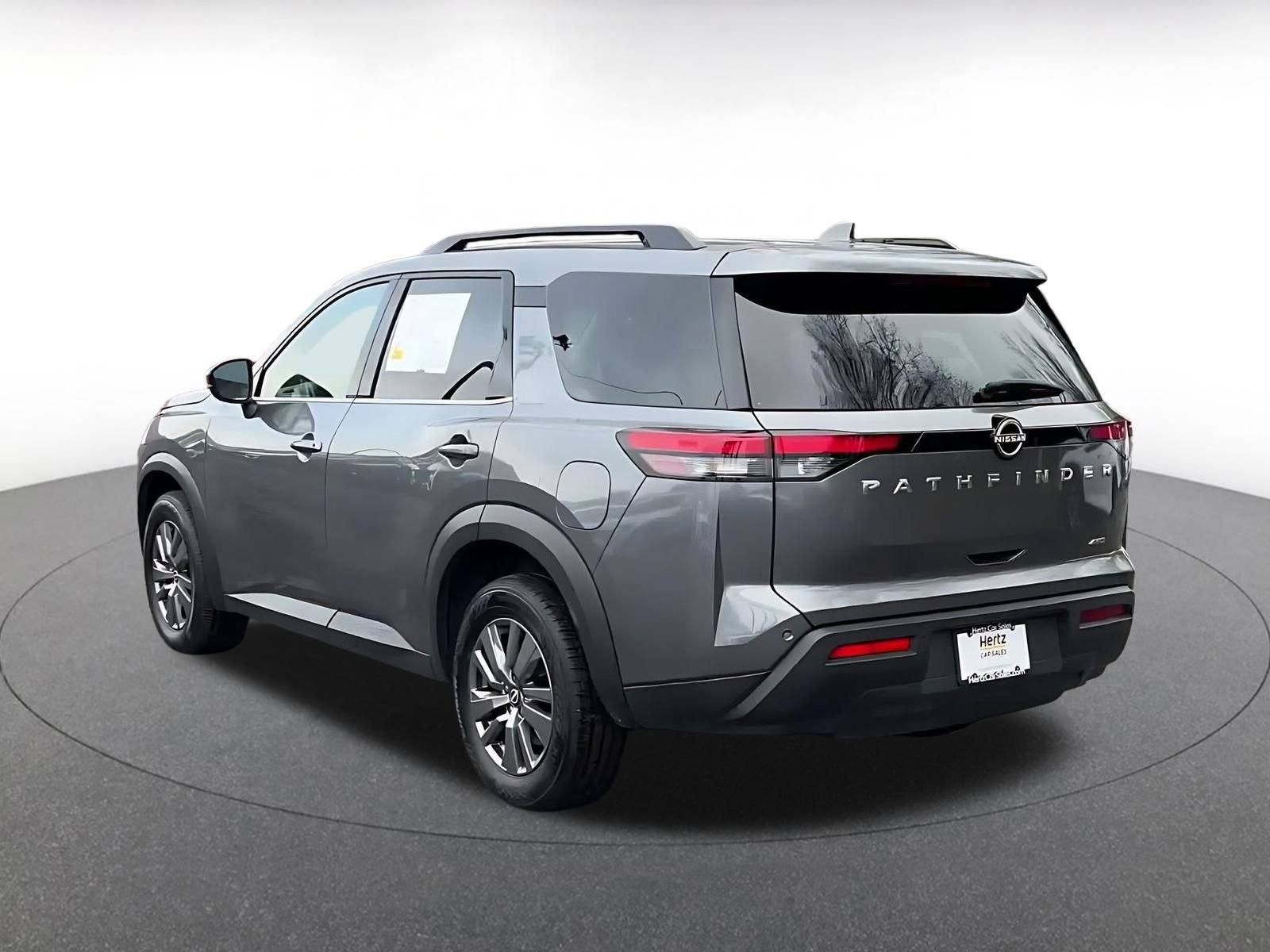 Thumbnail: 2025 Nissan Pathfinder - 11