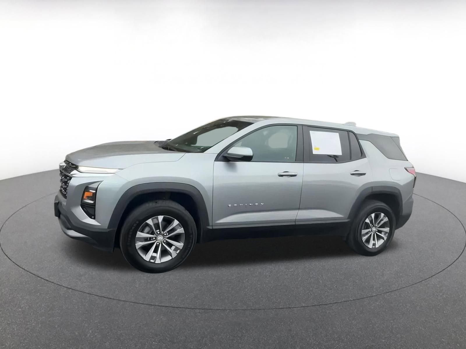 Thumbnail: 2025 Chevrolet Equinox - 8