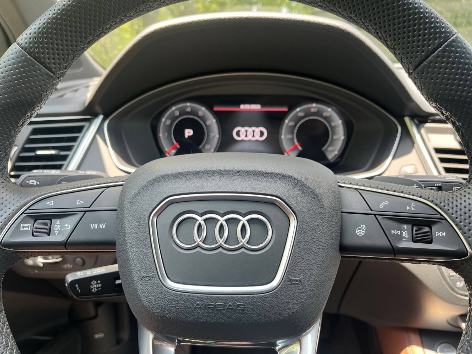 Thumbnail: 2025 Audi Q5 - 30