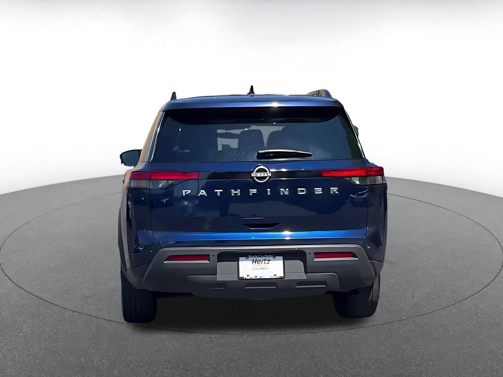 Thumbnail: 2025 Nissan Pathfinder - 12