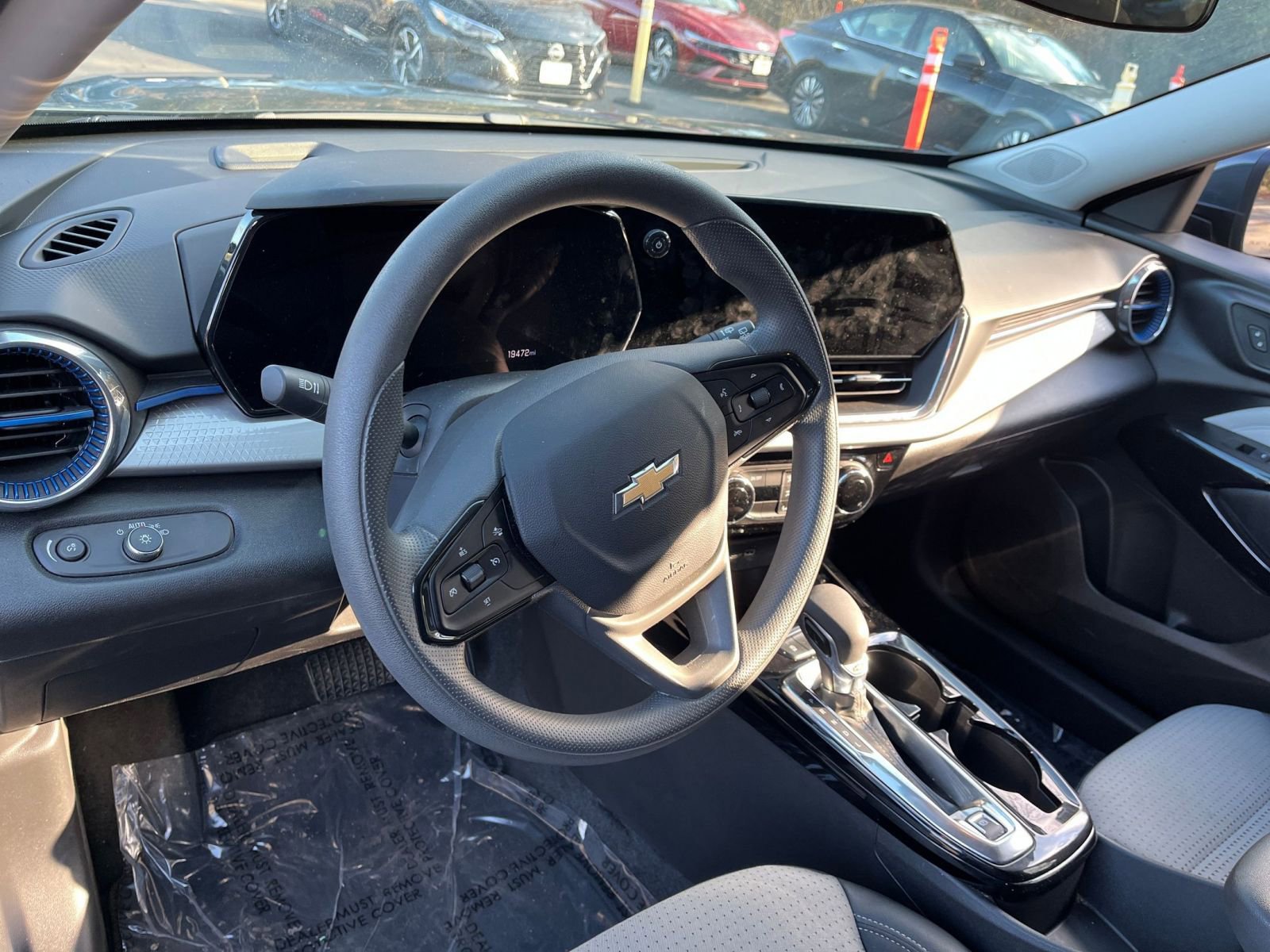 Thumbnail: 2025 Chevrolet Trax - 25