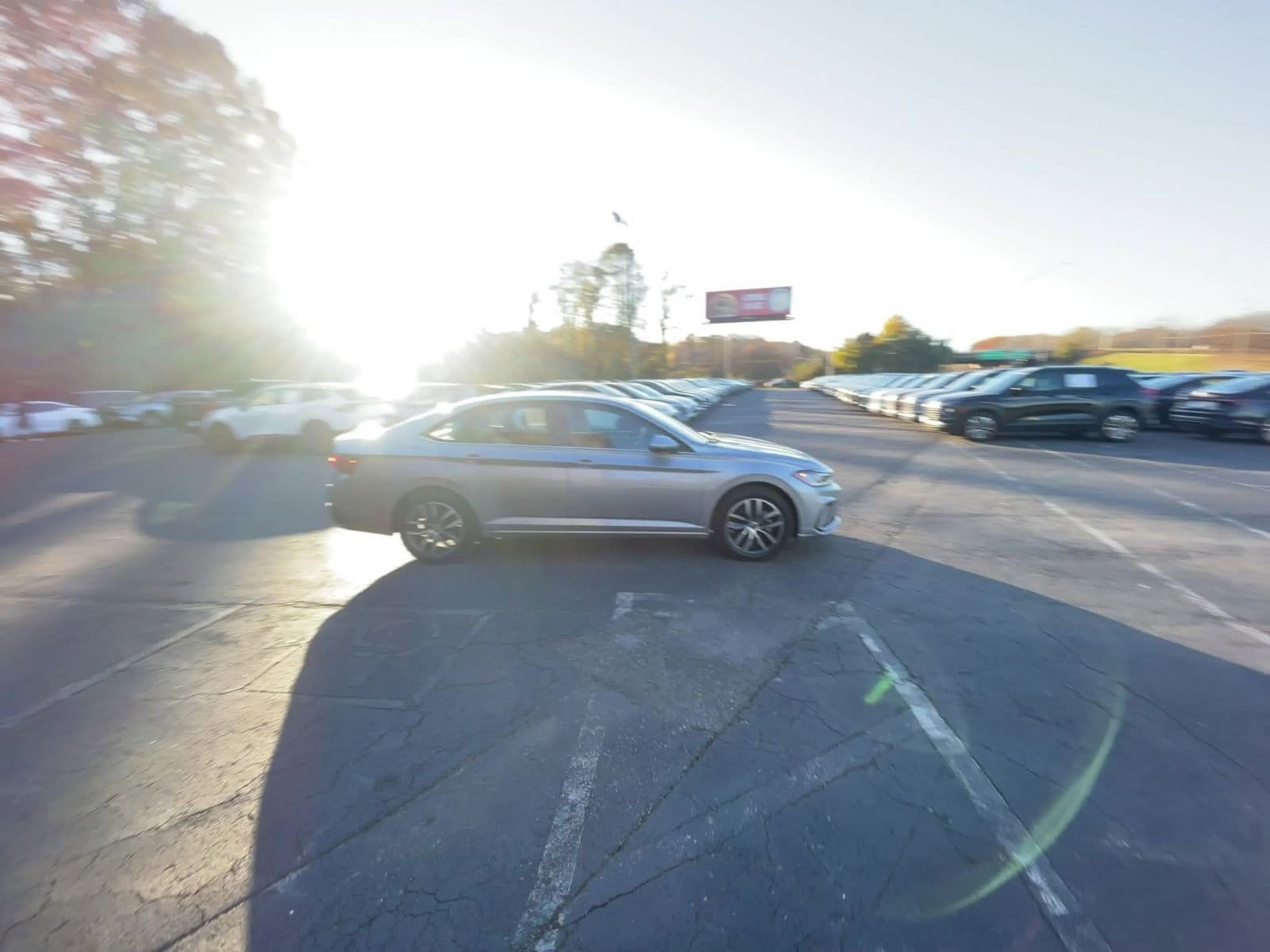 Thumbnail: 2025 Volkswagen Jetta - 15