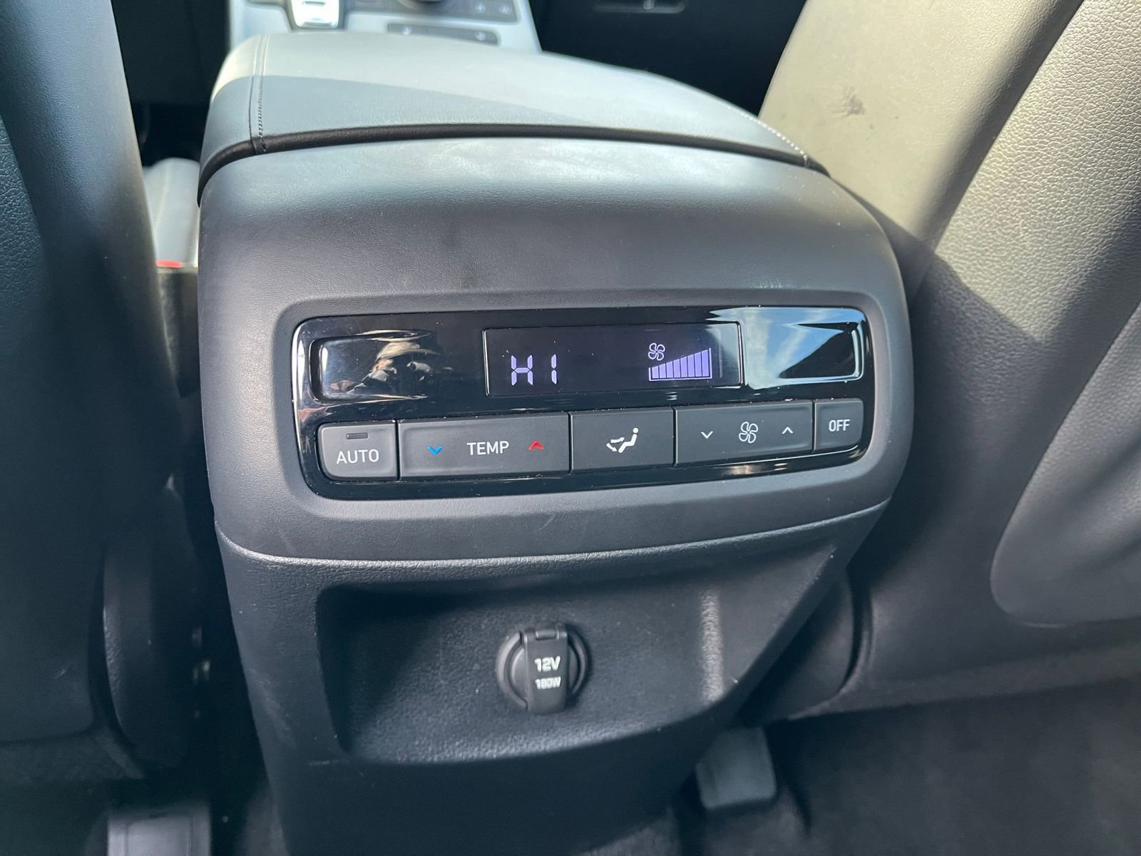 Thumbnail: 2025 Hyundai Palisade - 25