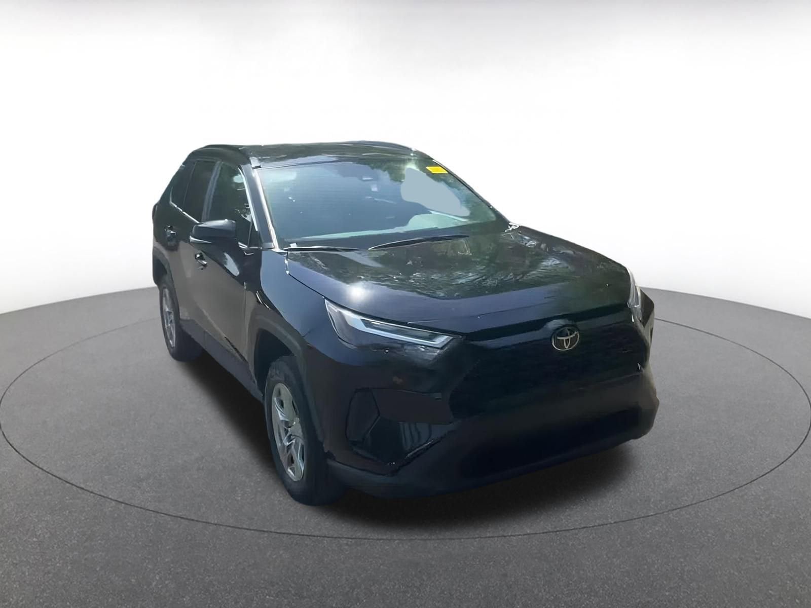 Thumbnail: 2024 Toyota RAV4 - 3