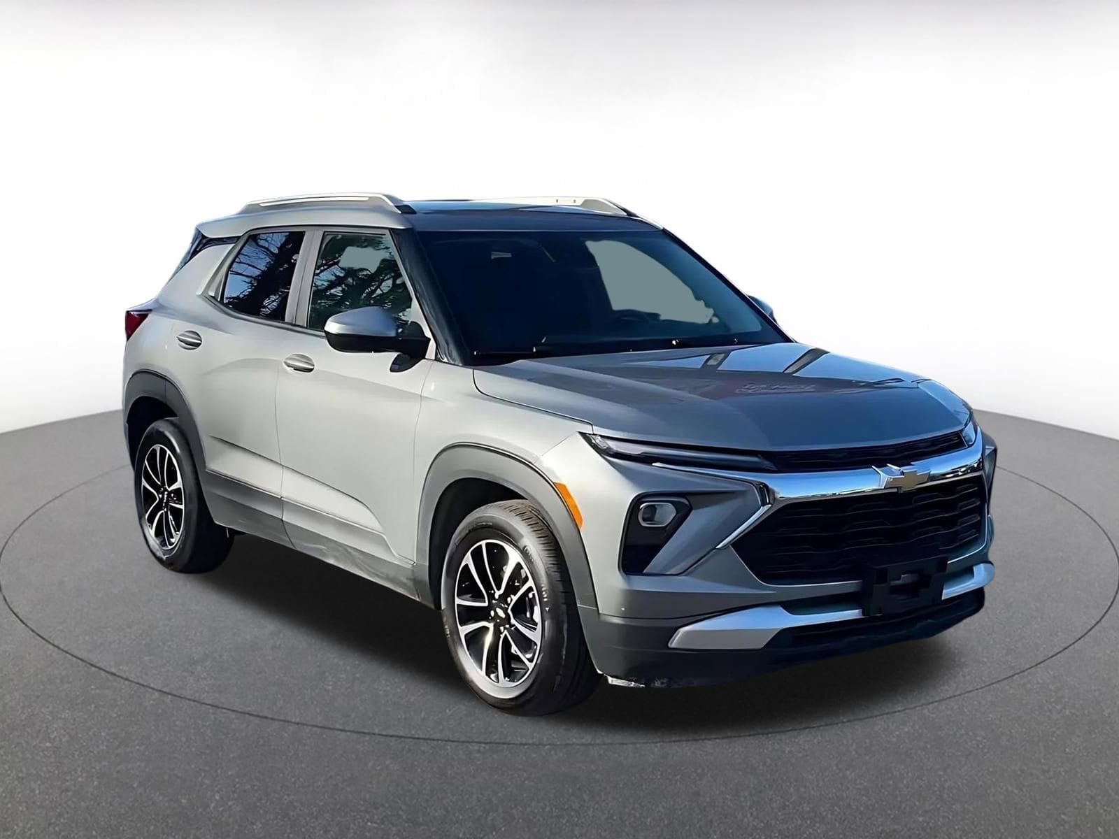 Thumbnail: 2025 Chevrolet TrailBlazer - 3