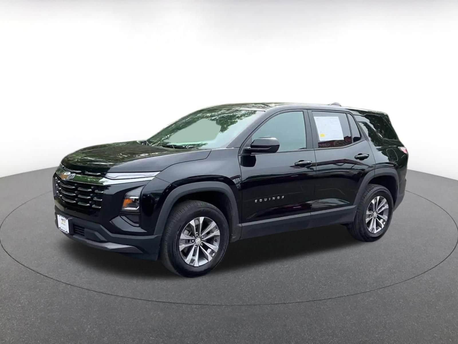 Thumbnail: 2025 Chevrolet Equinox - 8