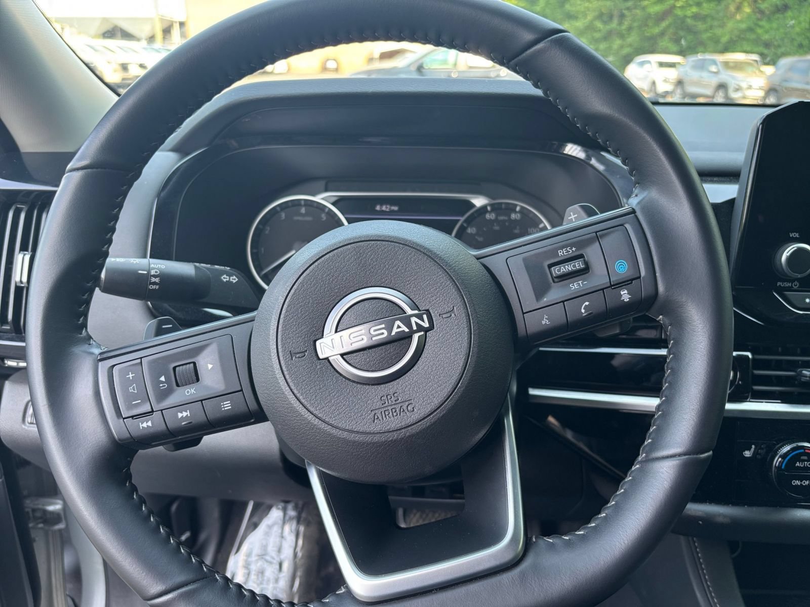 Thumbnail: 2025 Nissan Pathfinder - 29