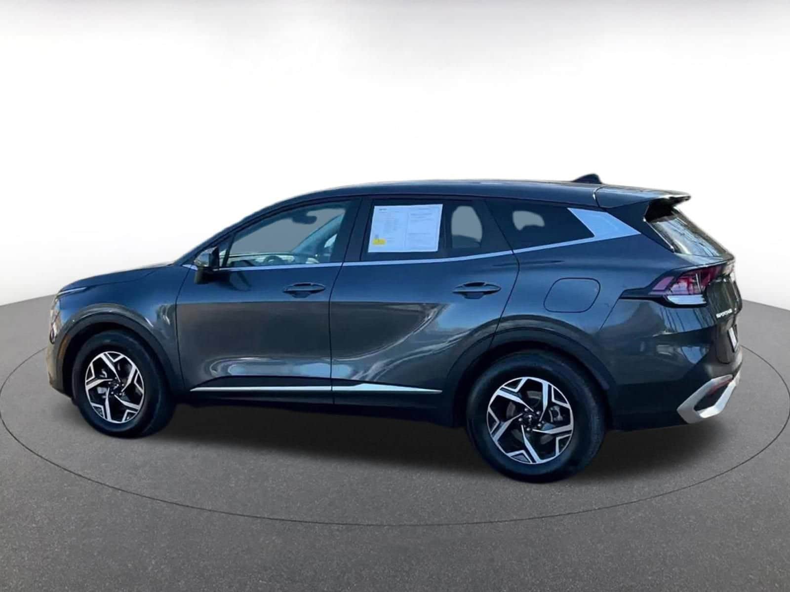 Thumbnail: 2025 Kia Sportage - 10