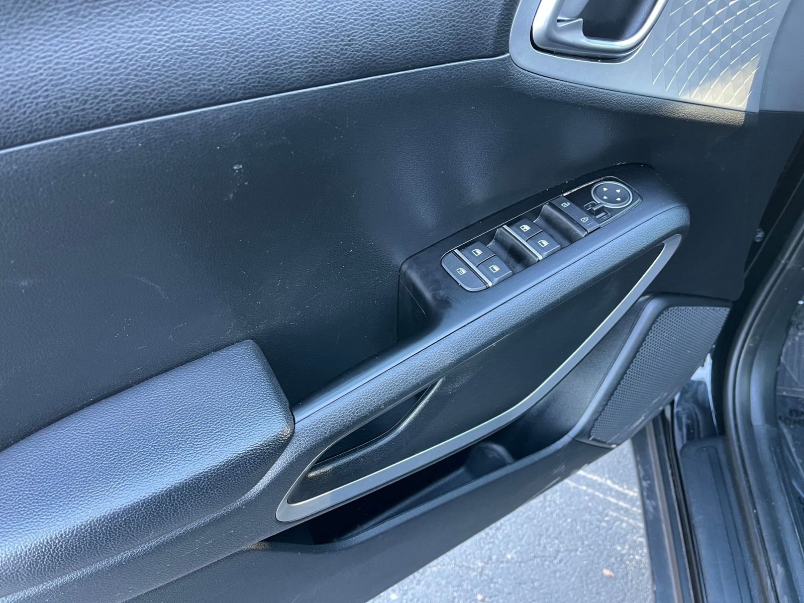 Thumbnail: 2025 Kia Soul - 18