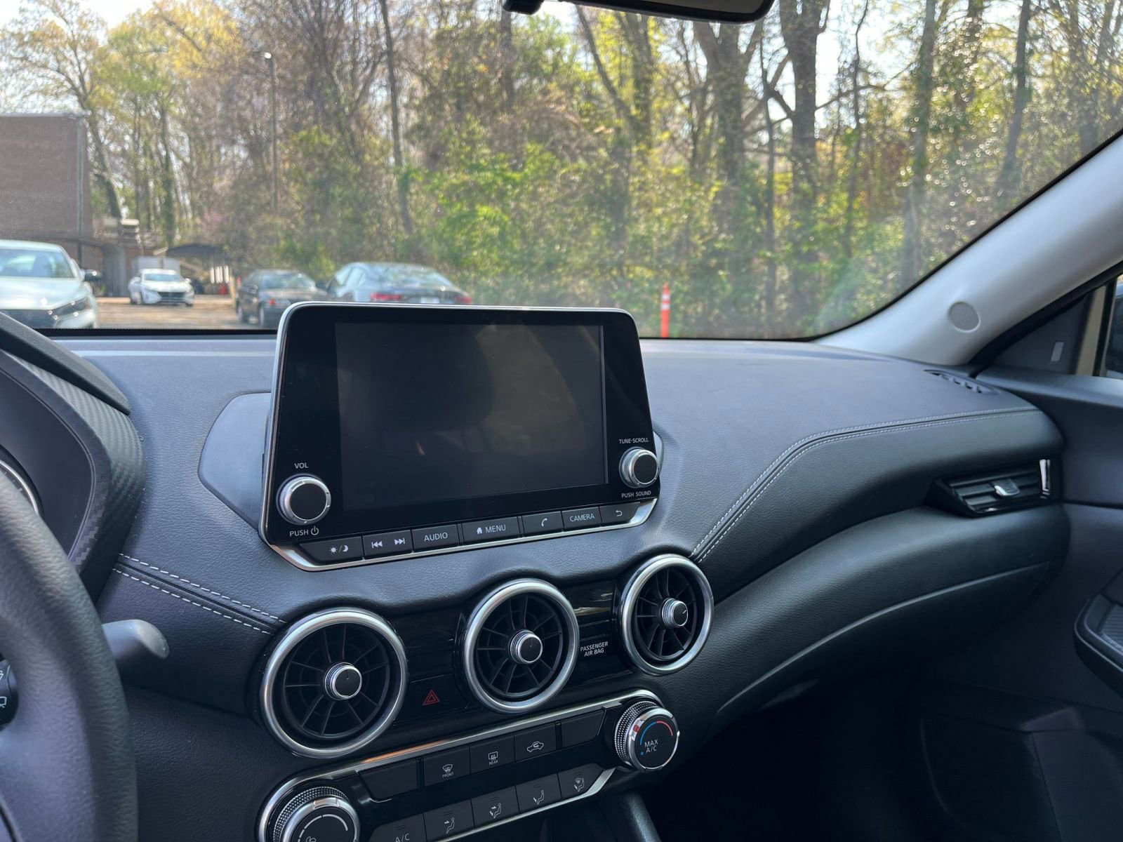 Thumbnail: 2025 Nissan Sentra - 17