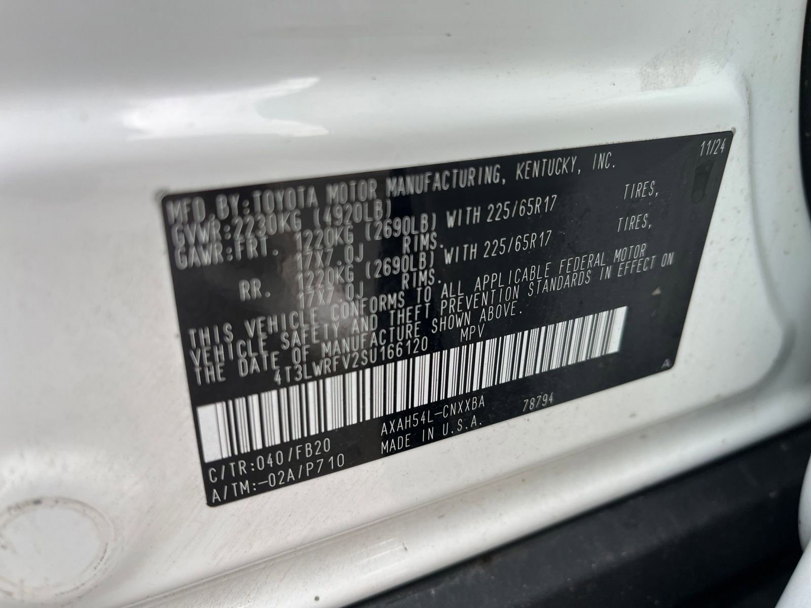 Thumbnail: 2025 Toyota RAV4 - 24