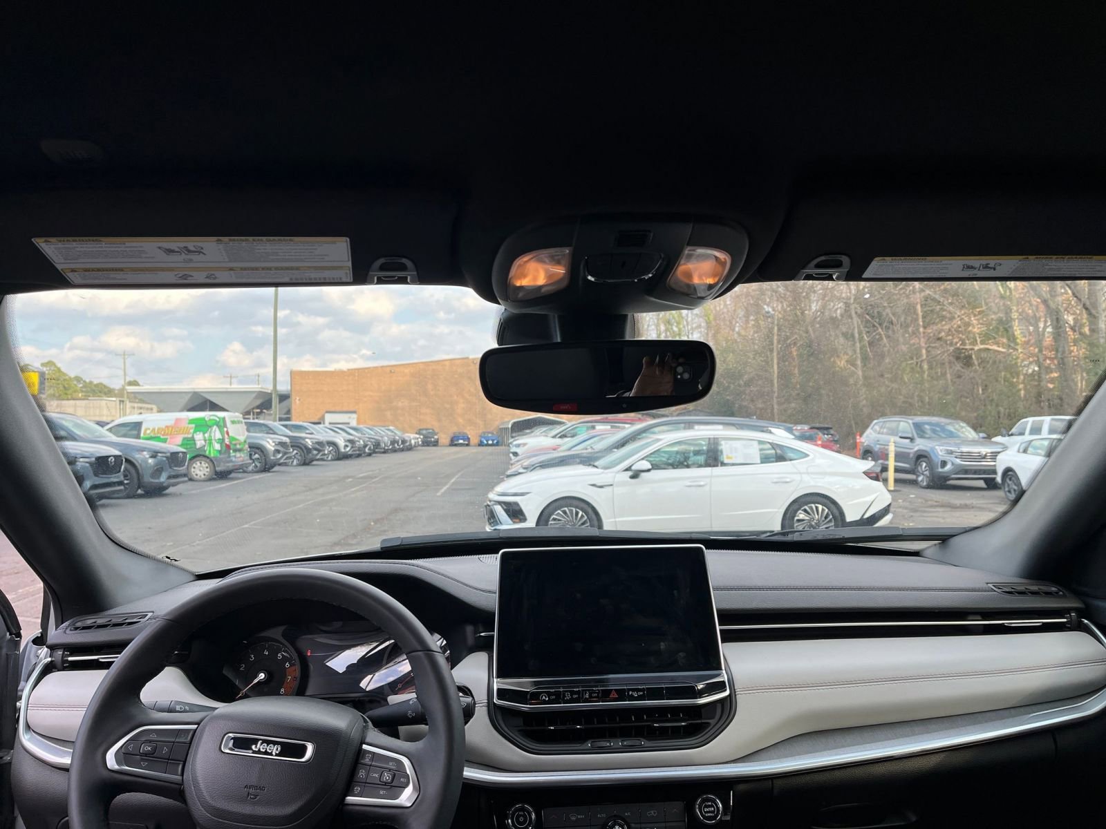 Thumbnail: 2025 Jeep Compass - 34