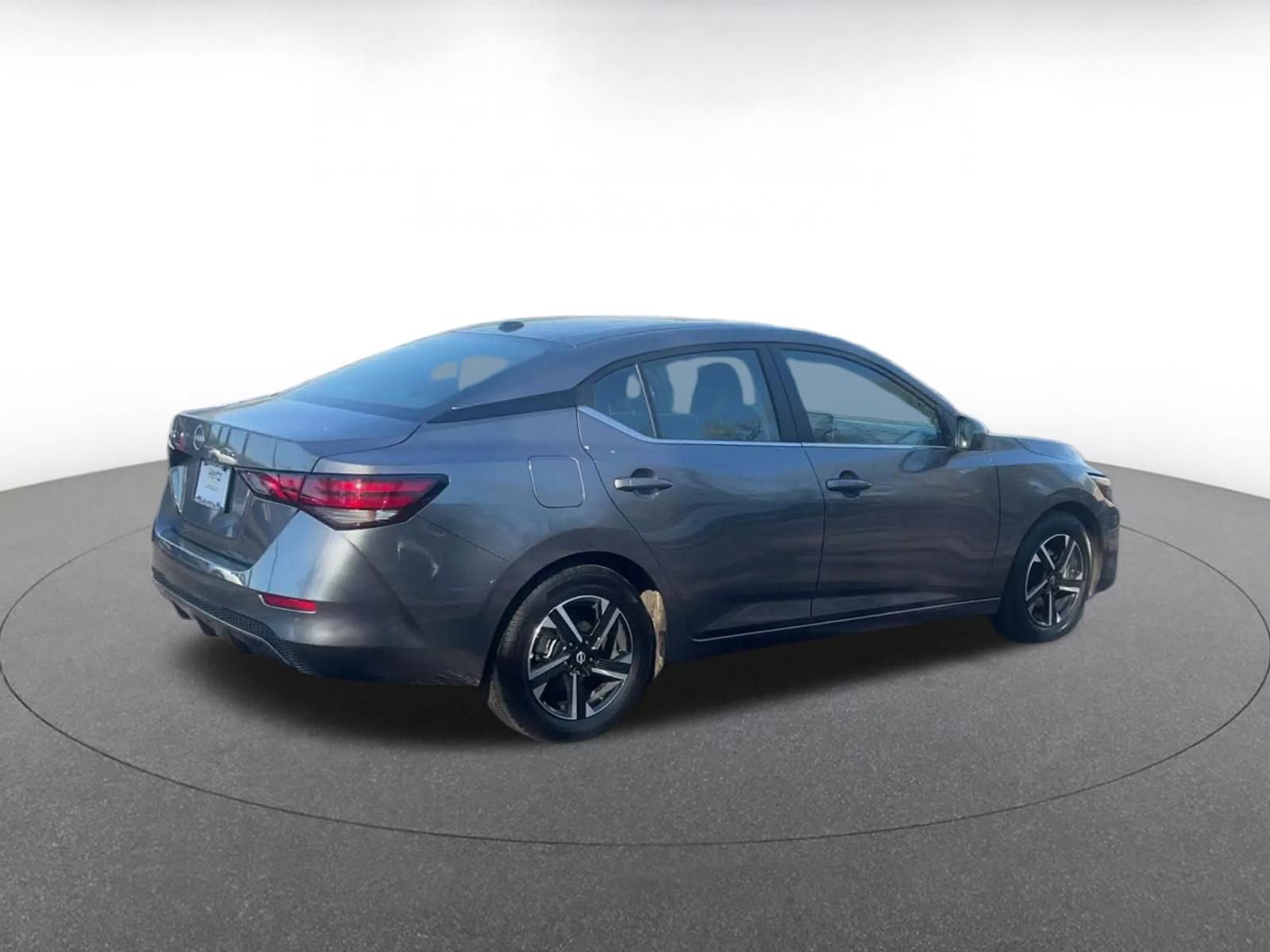 Thumbnail: 2025 Nissan Sentra - 15