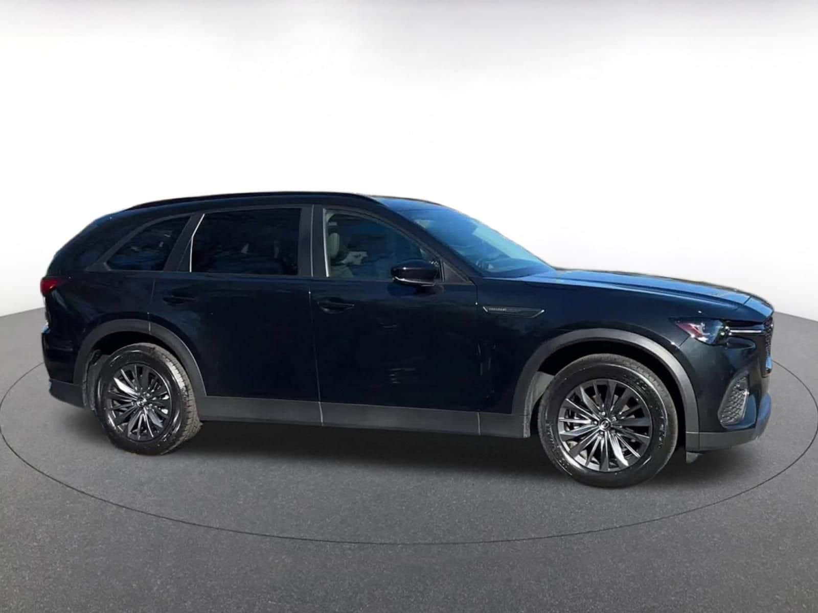 Thumbnail: 2025 Mazda CX-70 - 16