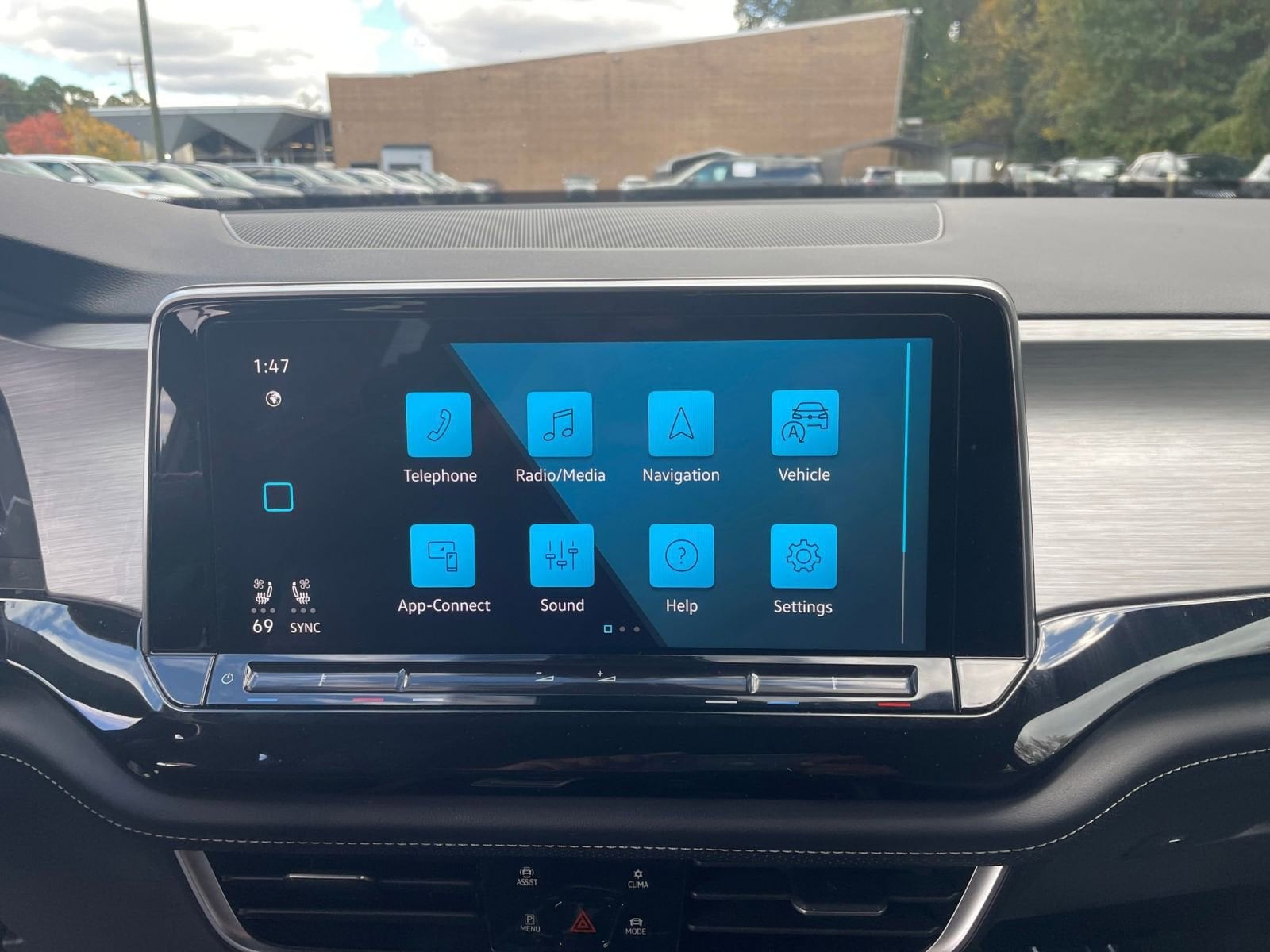 Thumbnail: 2025 Volkswagen Atlas - 20