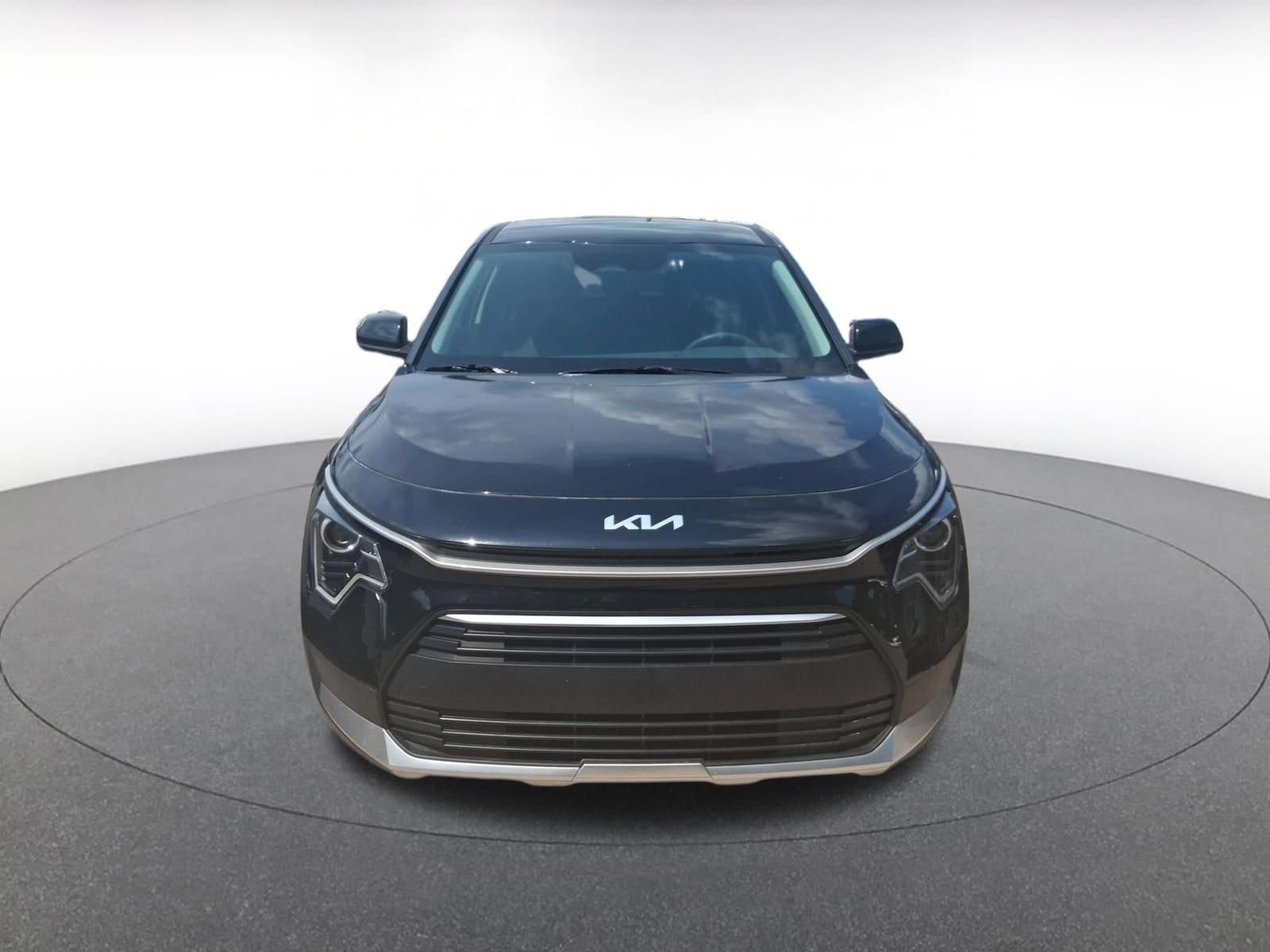 Thumbnail: 2026 Kia Niro - 7