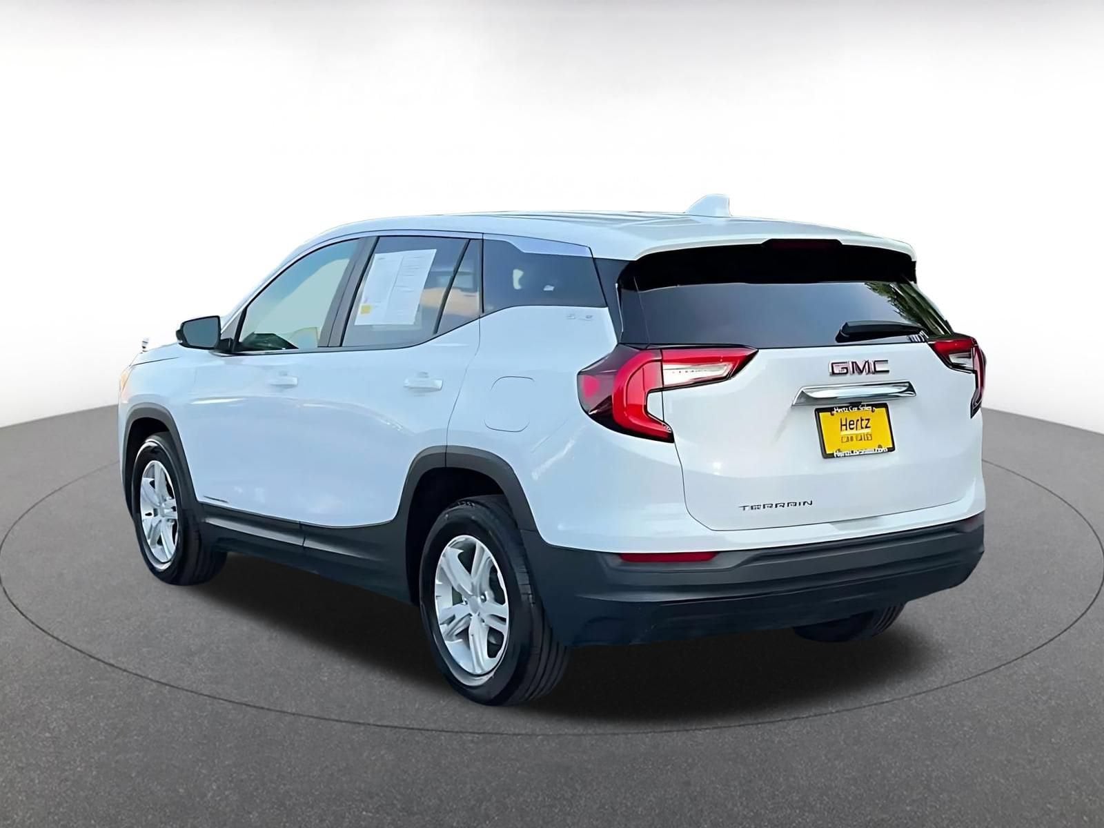 Thumbnail: 2024 GMC Terrain - 9