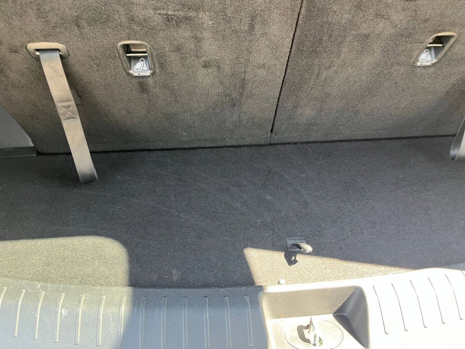 Thumbnail: 2025 Hyundai Santa Fe - 33