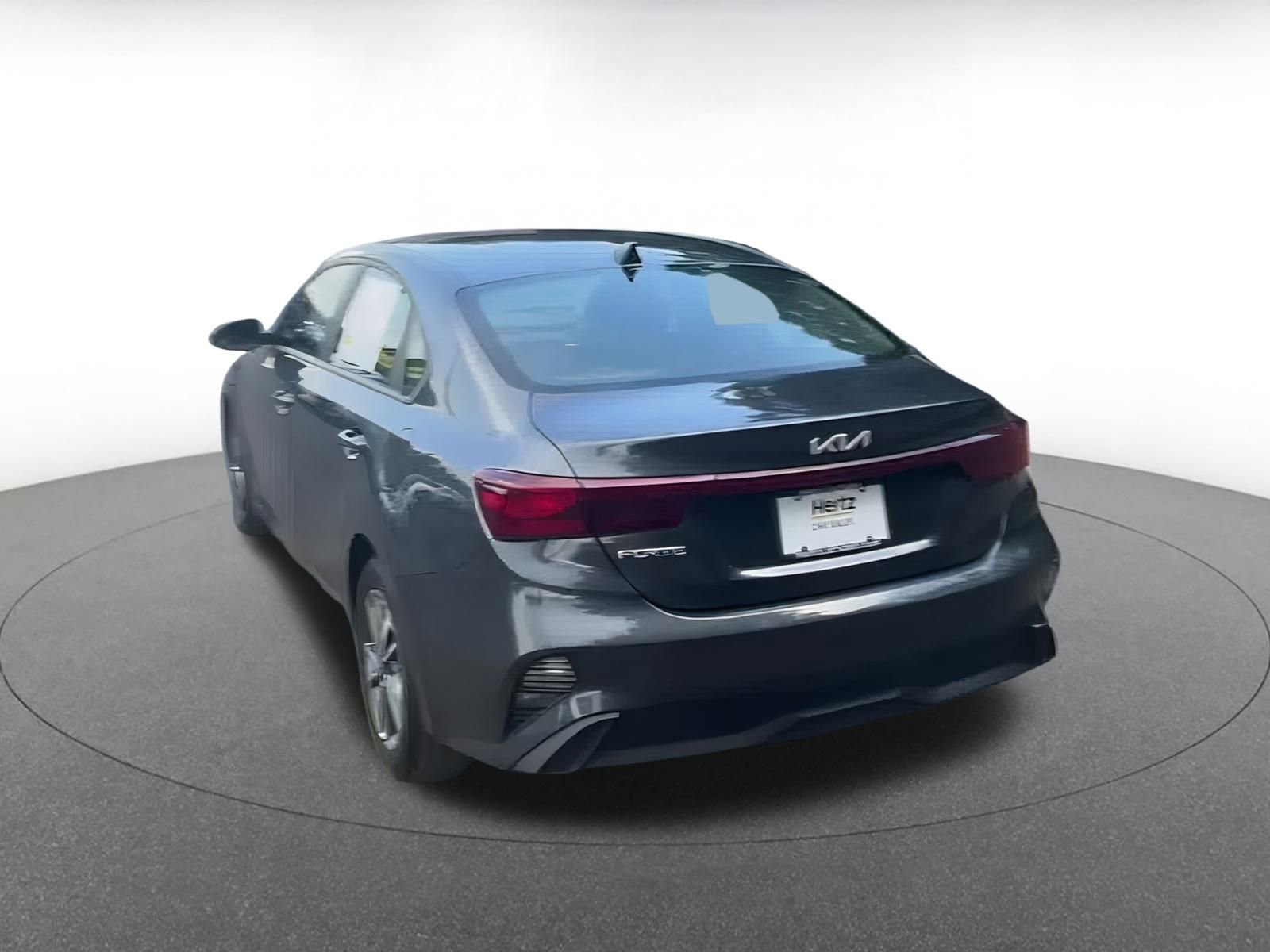 Thumbnail: 2024 Kia Forte - 11