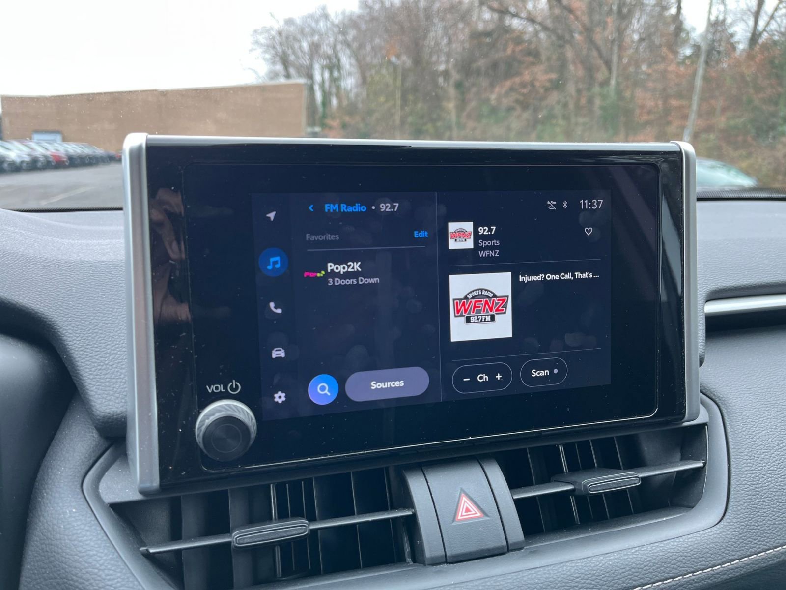 Thumbnail: 2025 Toyota RAV4 - 21