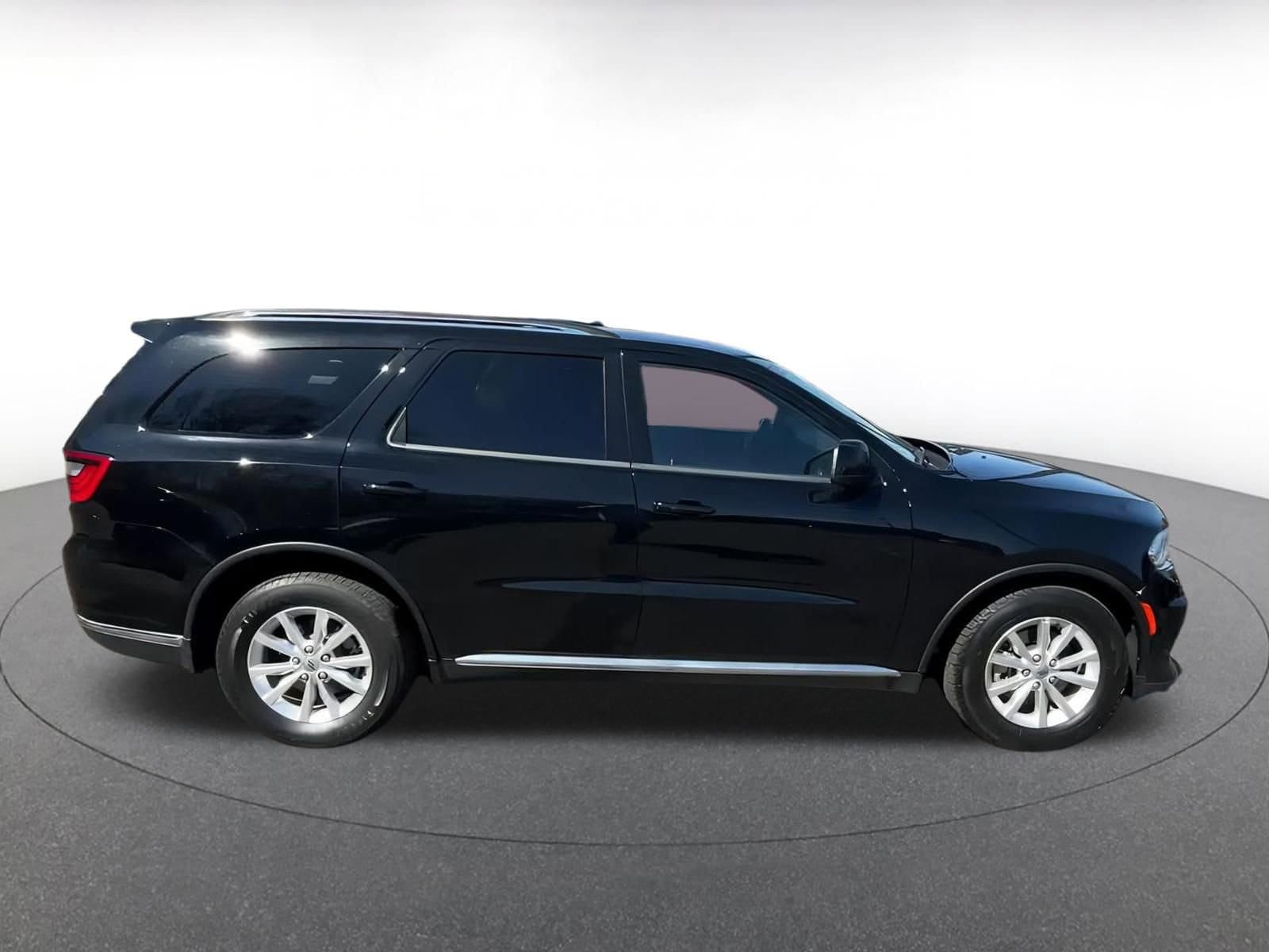 Thumbnail: 2023 Dodge Durango - 16