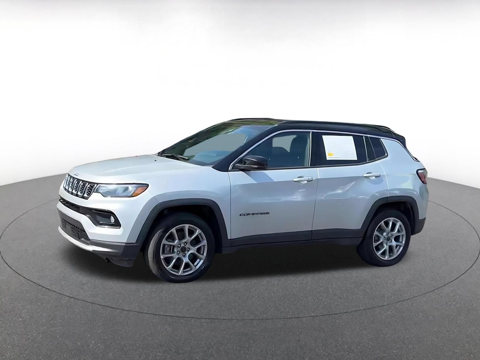 Thumbnail: 2025 Jeep Compass - 6