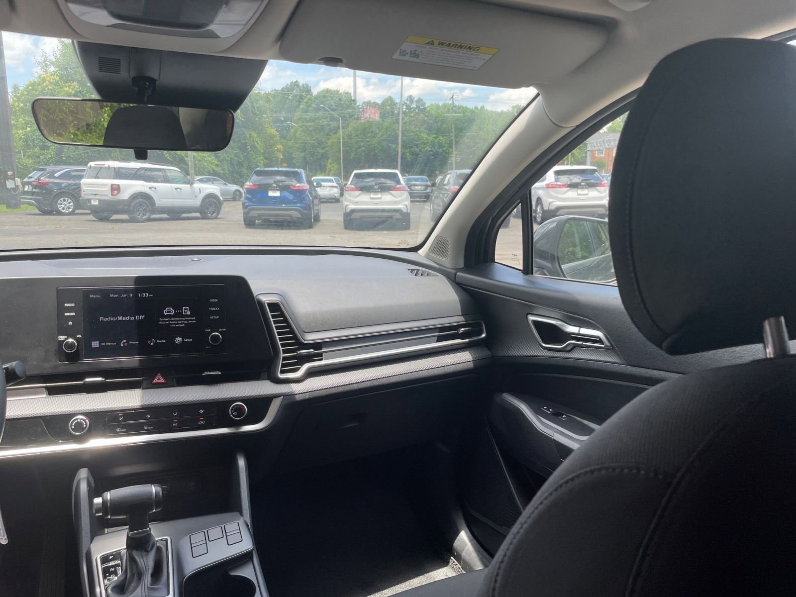 2024 Kia Sportage LX 31