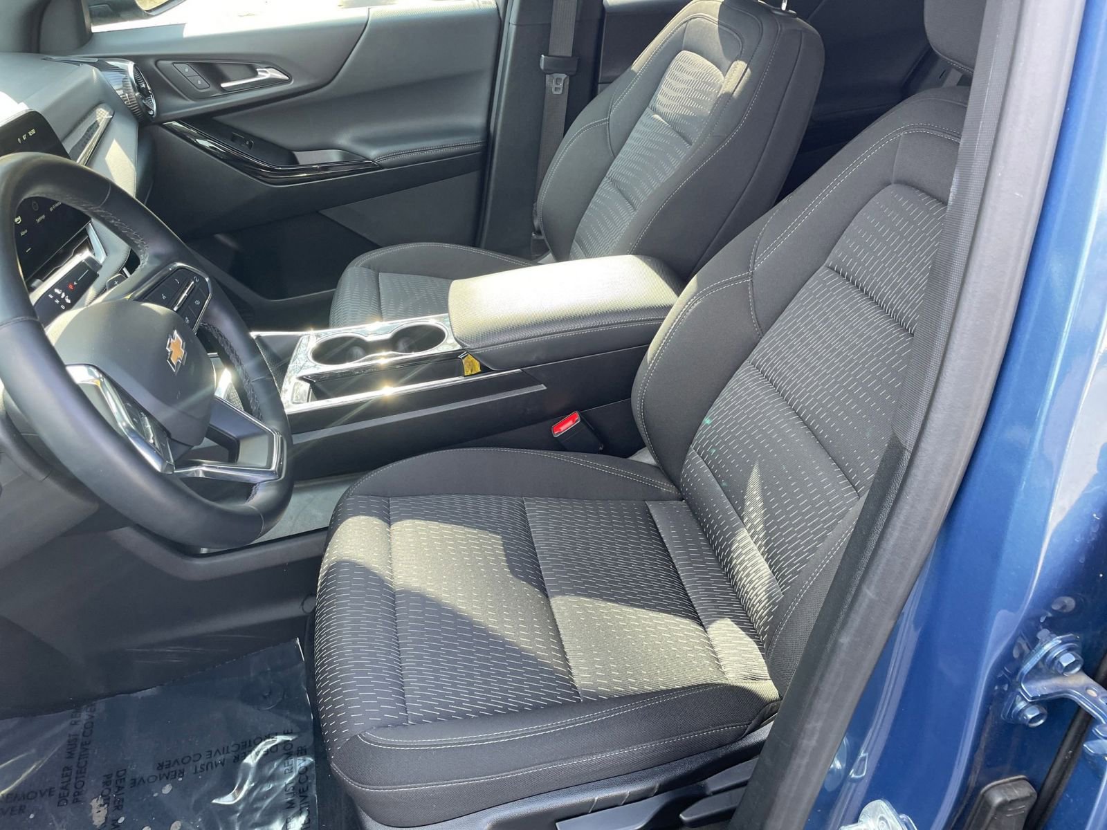 Thumbnail: 2025 Chevrolet Equinox - 32