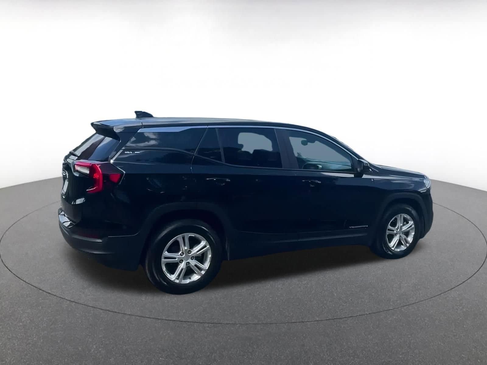 Thumbnail: 2024 GMC Terrain - 15