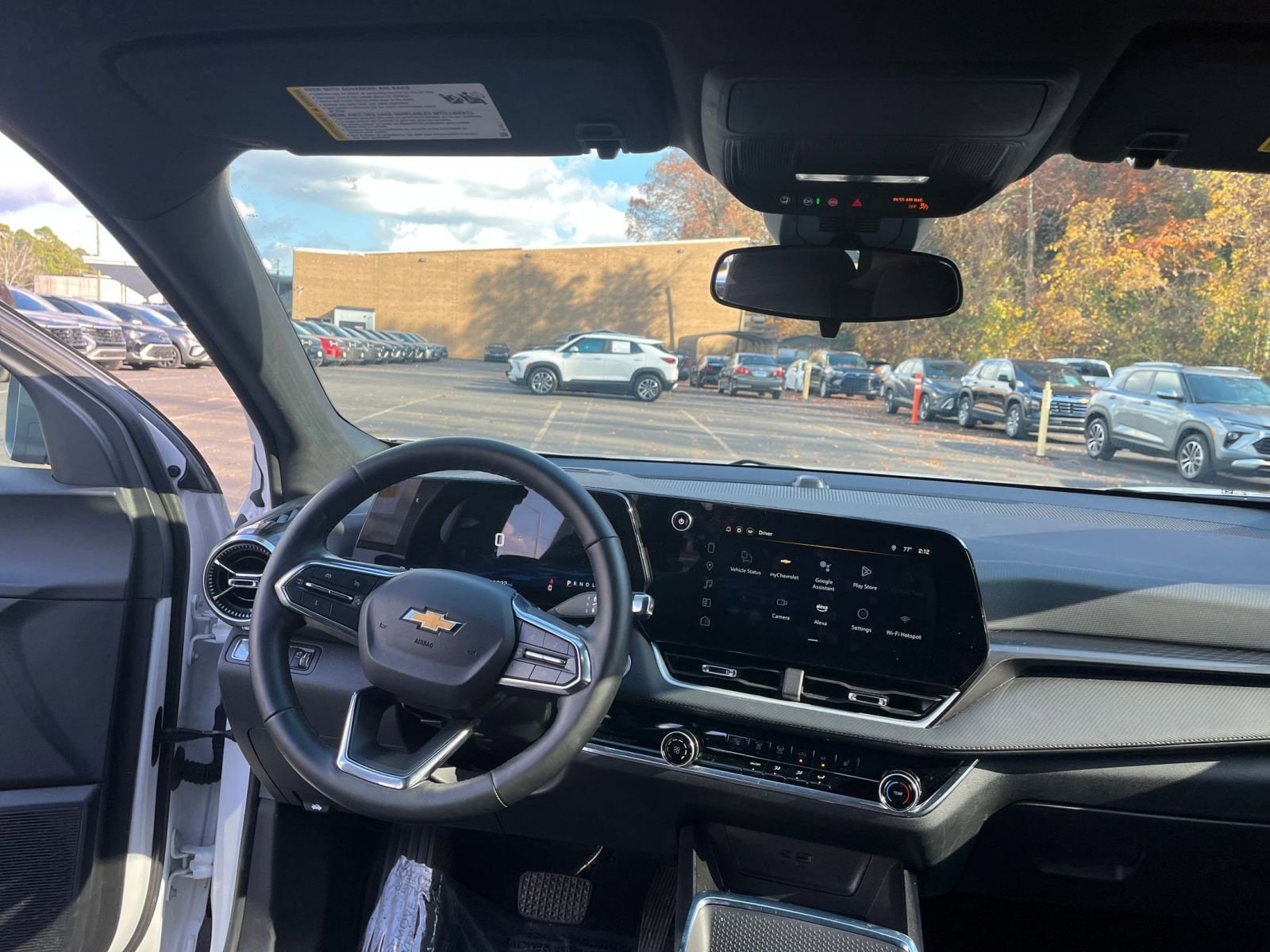 Thumbnail: 2025 Chevrolet Equinox - 30