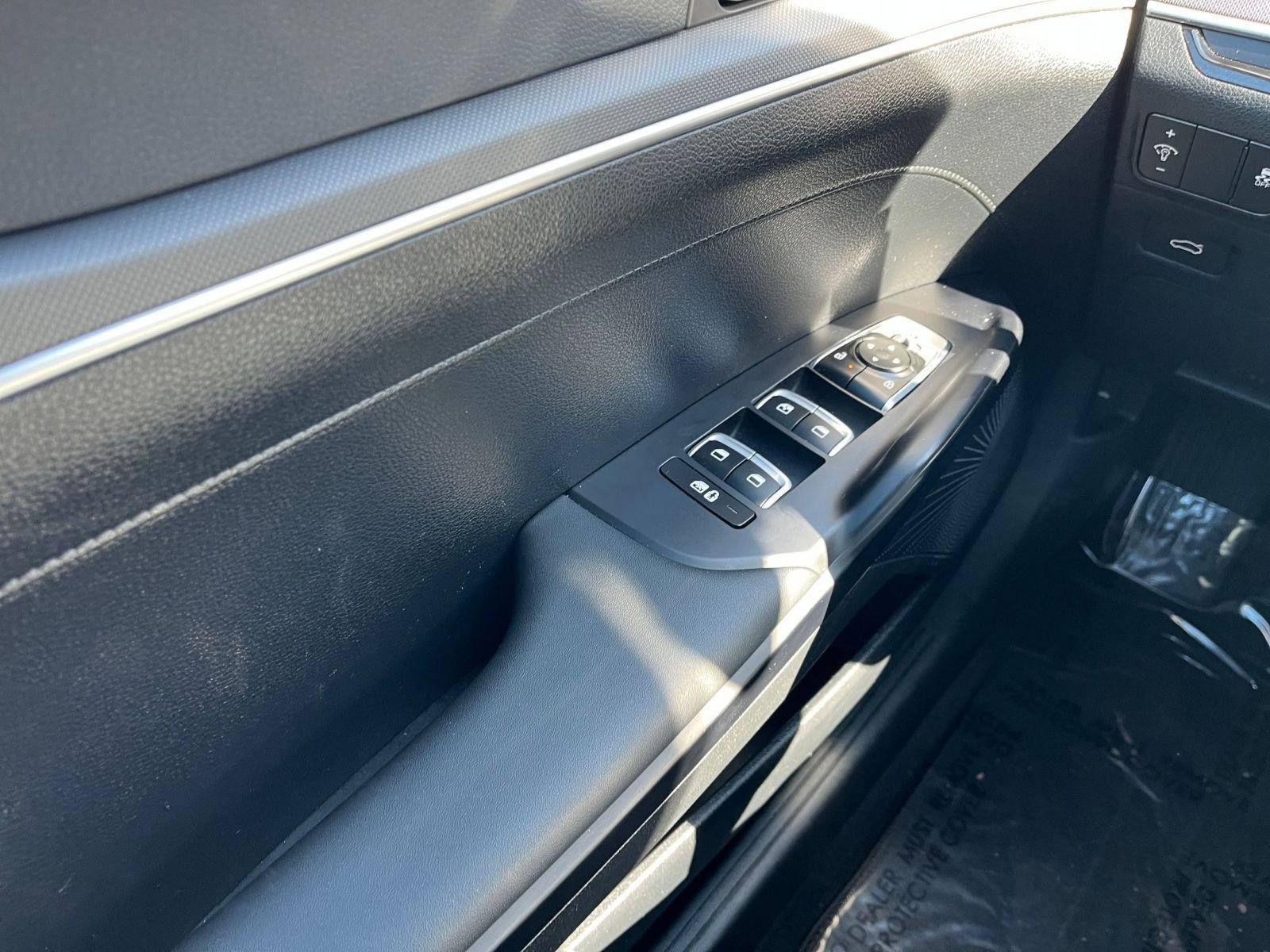 Thumbnail: 2025 Kia K5 - 20