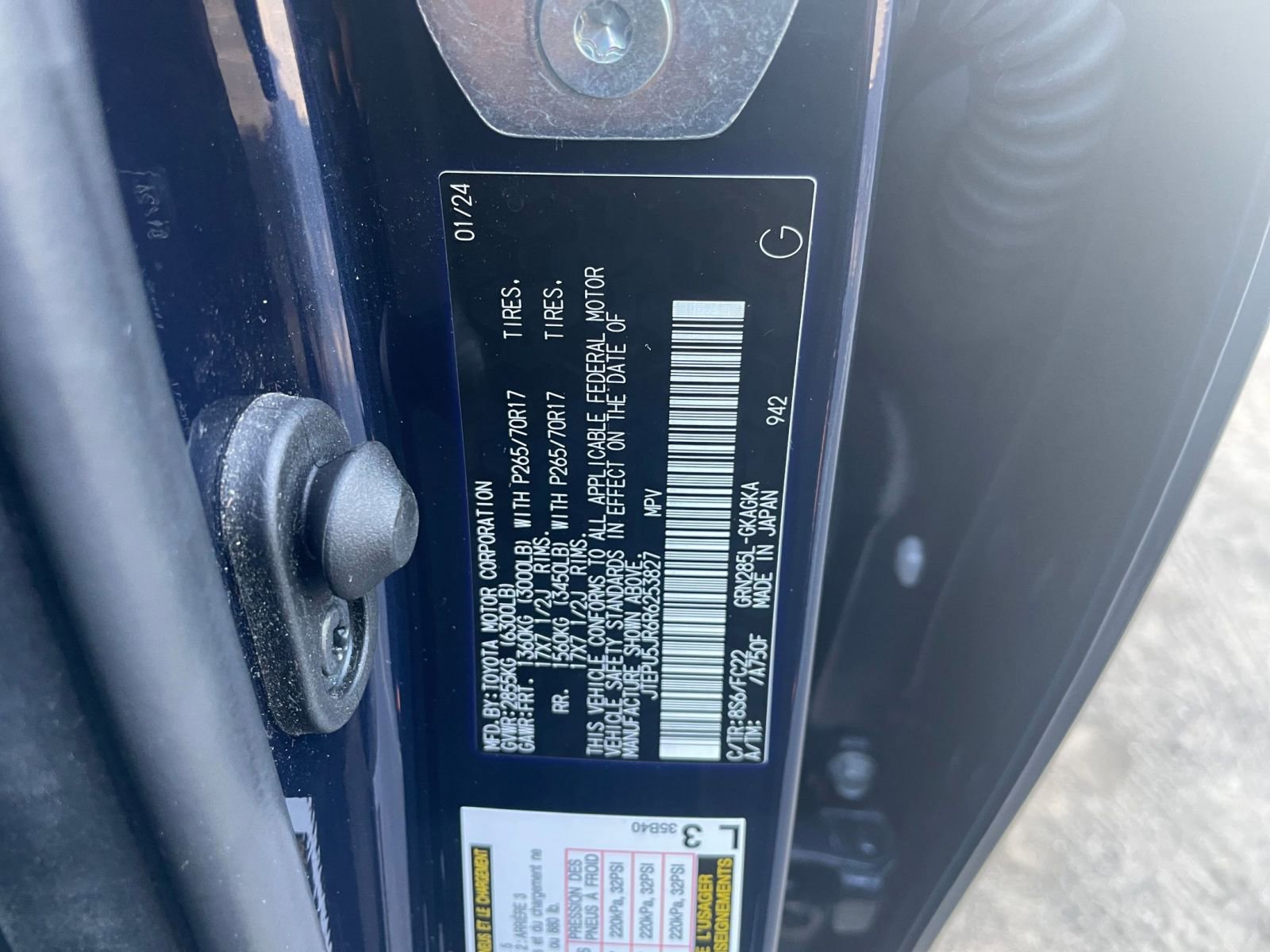 Thumbnail: 2024 Toyota 4Runner - 24