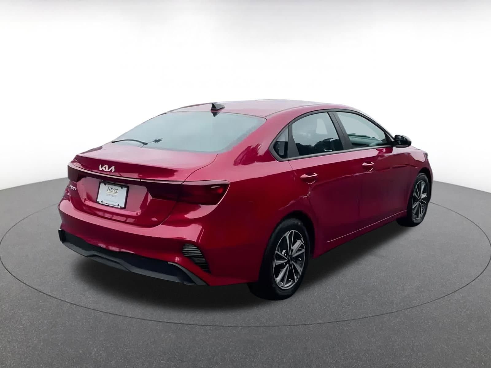 Thumbnail: 2024 Kia Forte - 10