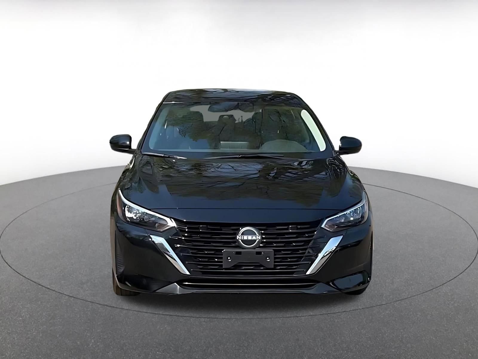 Thumbnail: 2025 Nissan Sentra - 4