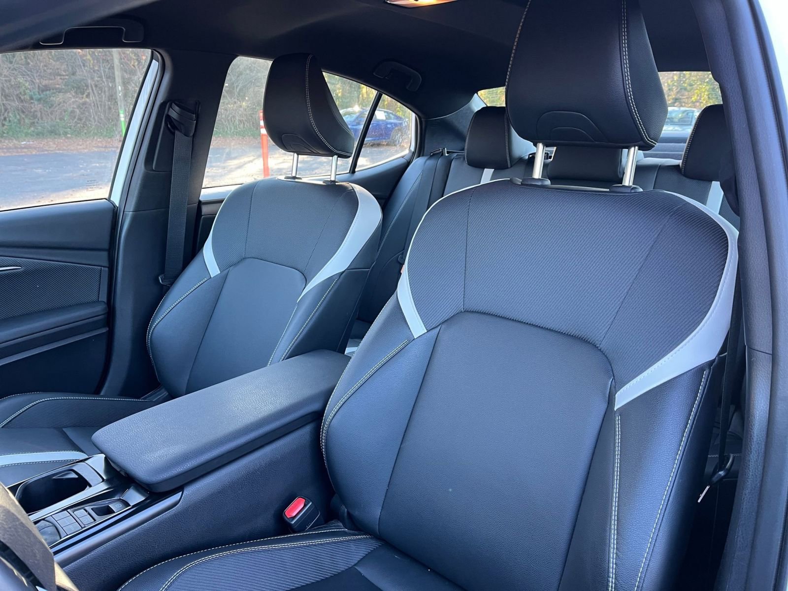 Thumbnail: 2025 Toyota Camry - 34