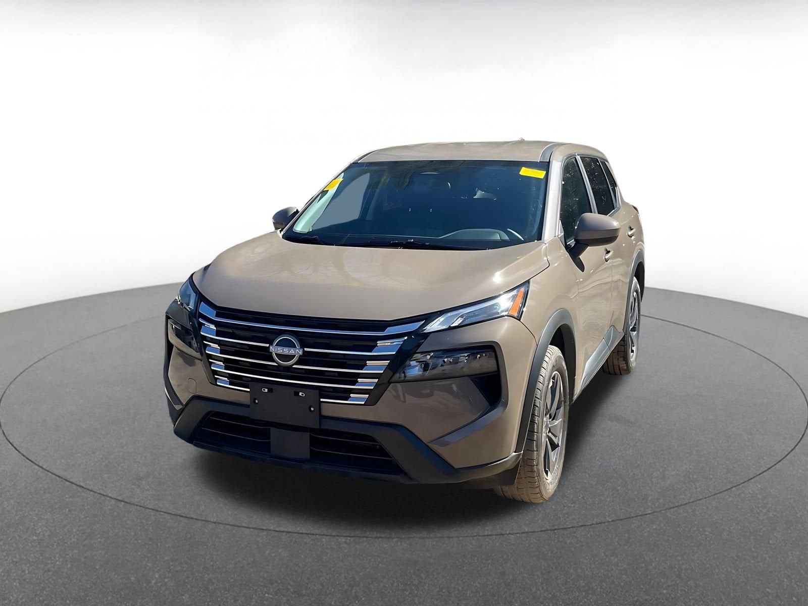 Thumbnail: 2025 Nissan Rogue - 4