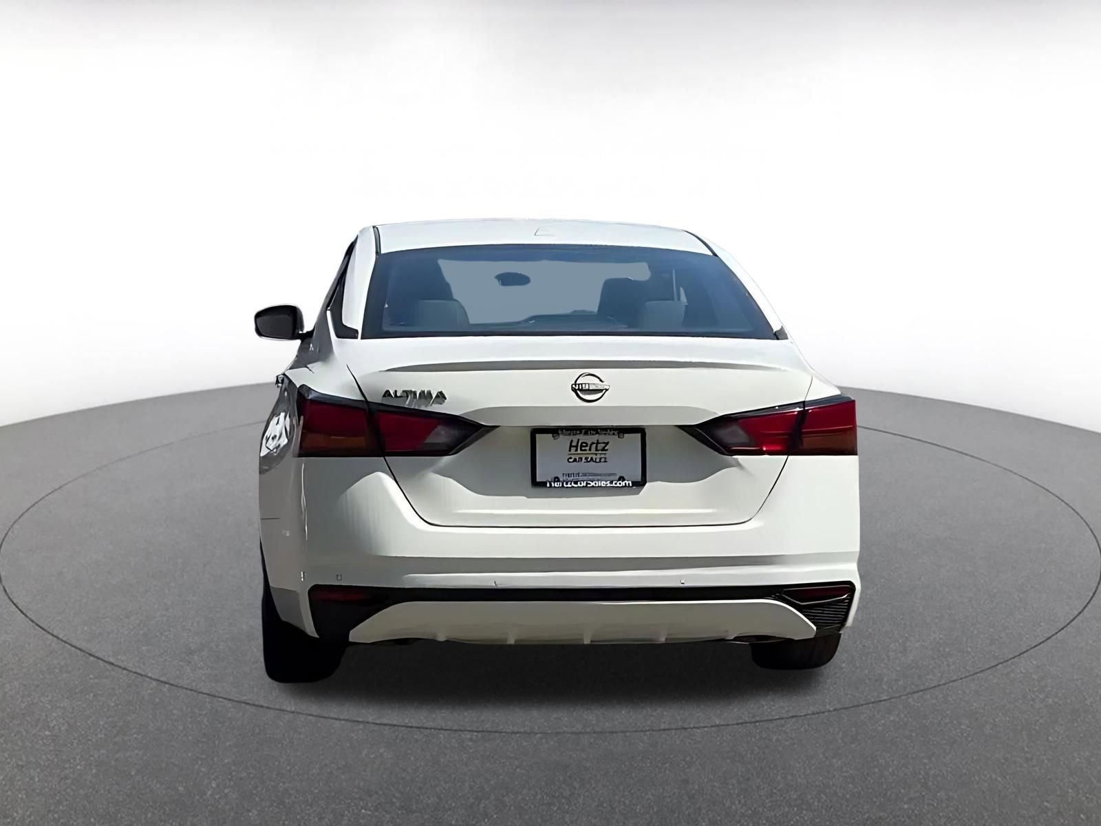Thumbnail: 2025 Nissan Altima - 12