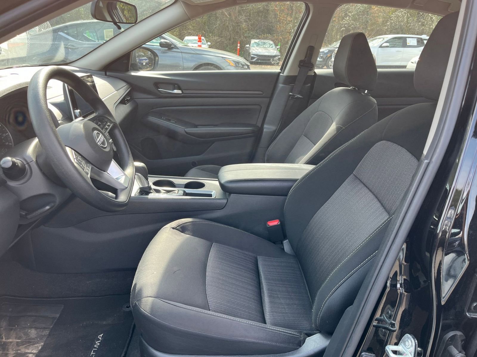 Thumbnail: 2025 Nissan Altima - 27