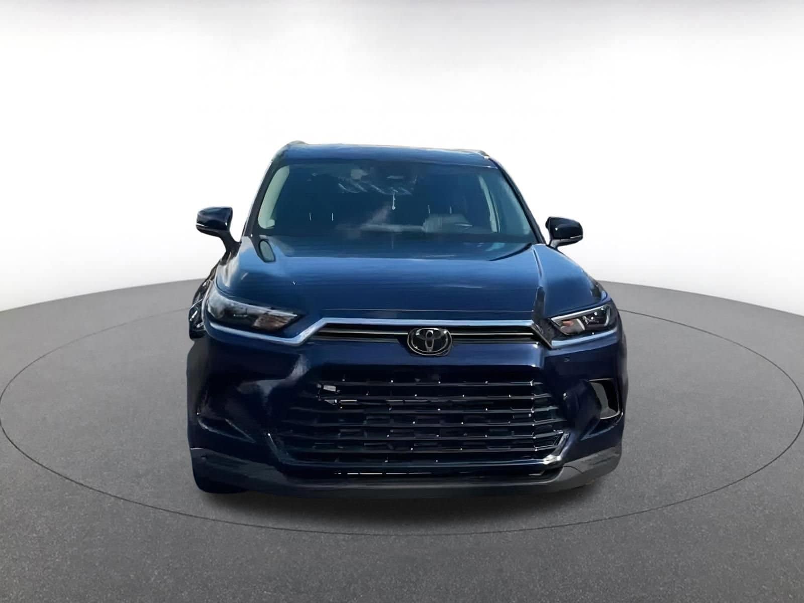 Thumbnail: 2025 Toyota Grand Highlander - 4